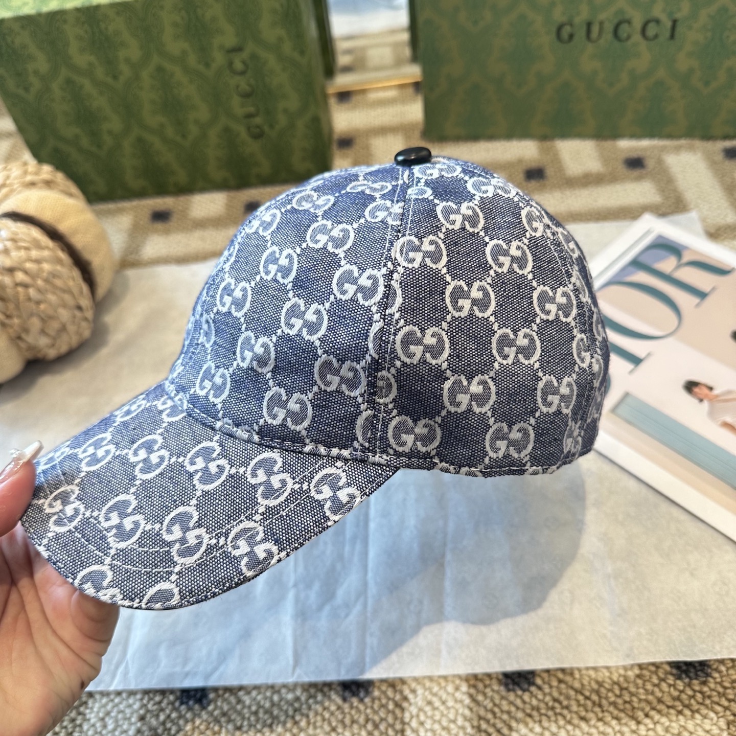 GUCCI古奇棒球帽 2025新款 工艺非常精美 高档大气上档次！低调奢华，方便携带！