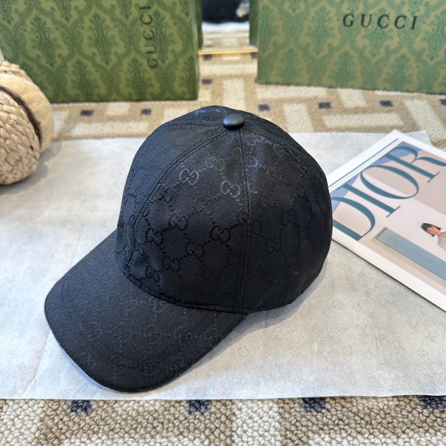 GUCCI古奇棒球帽 2025新款 工艺非常精美 高档大气上档次！低调奢华，方便携带！