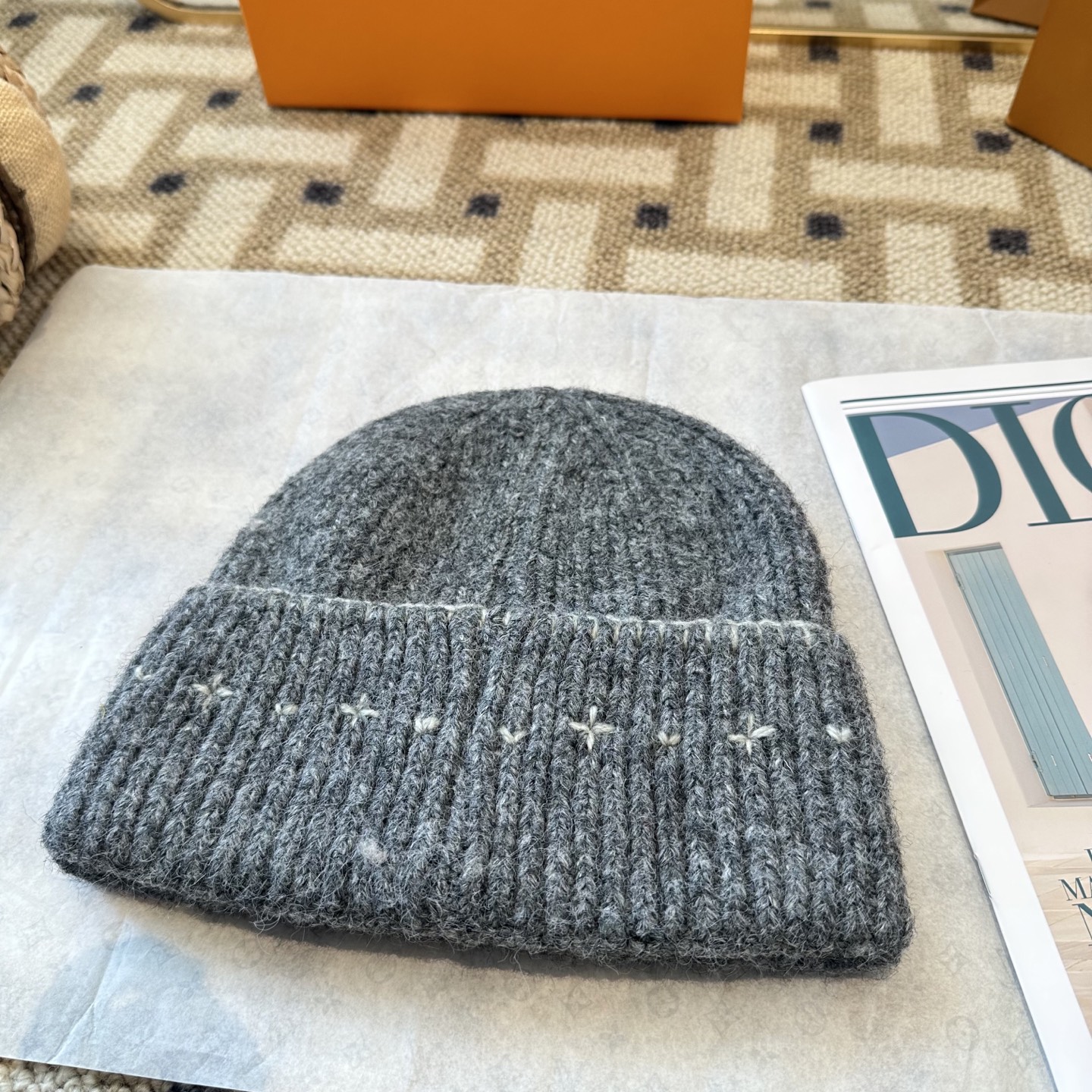 Lv路易威登针织毛线帽，男女同款