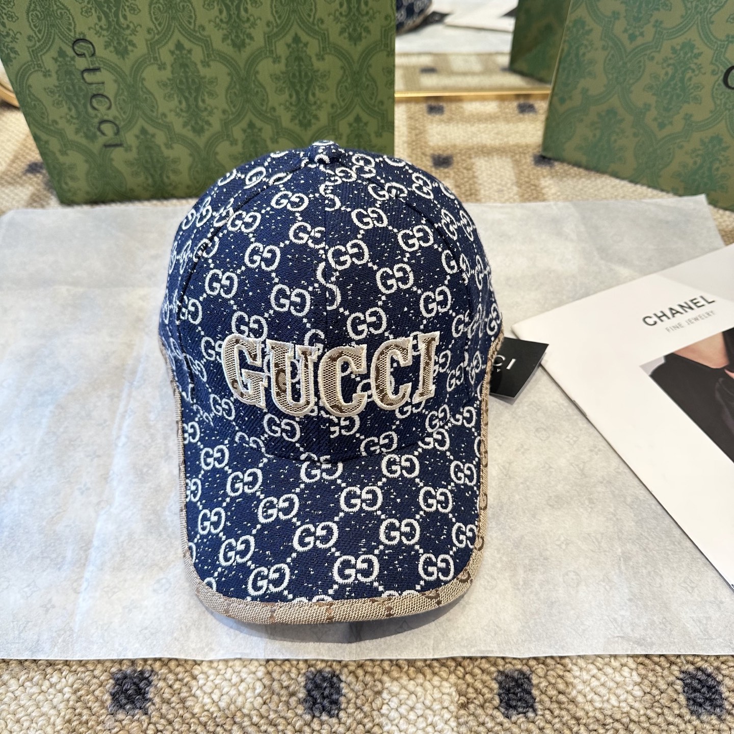 GUCCI古奇棒球帽 2025新款 工艺非常精美 高档大气上档次！低调奢华，方便携带！