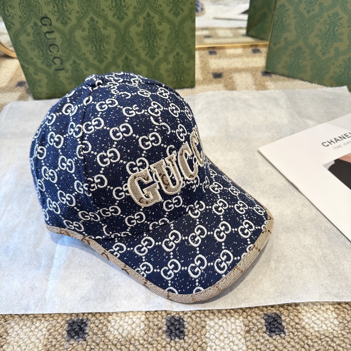 GUCCI古奇棒球帽 2025新款 工艺非常精美 高档大气上档次！低调奢华，方便携带！