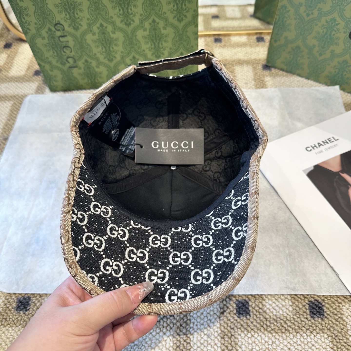GUCCI古奇棒球帽 2025新款 工艺非常精美 高档大气上档次！低调奢华，方便携带！