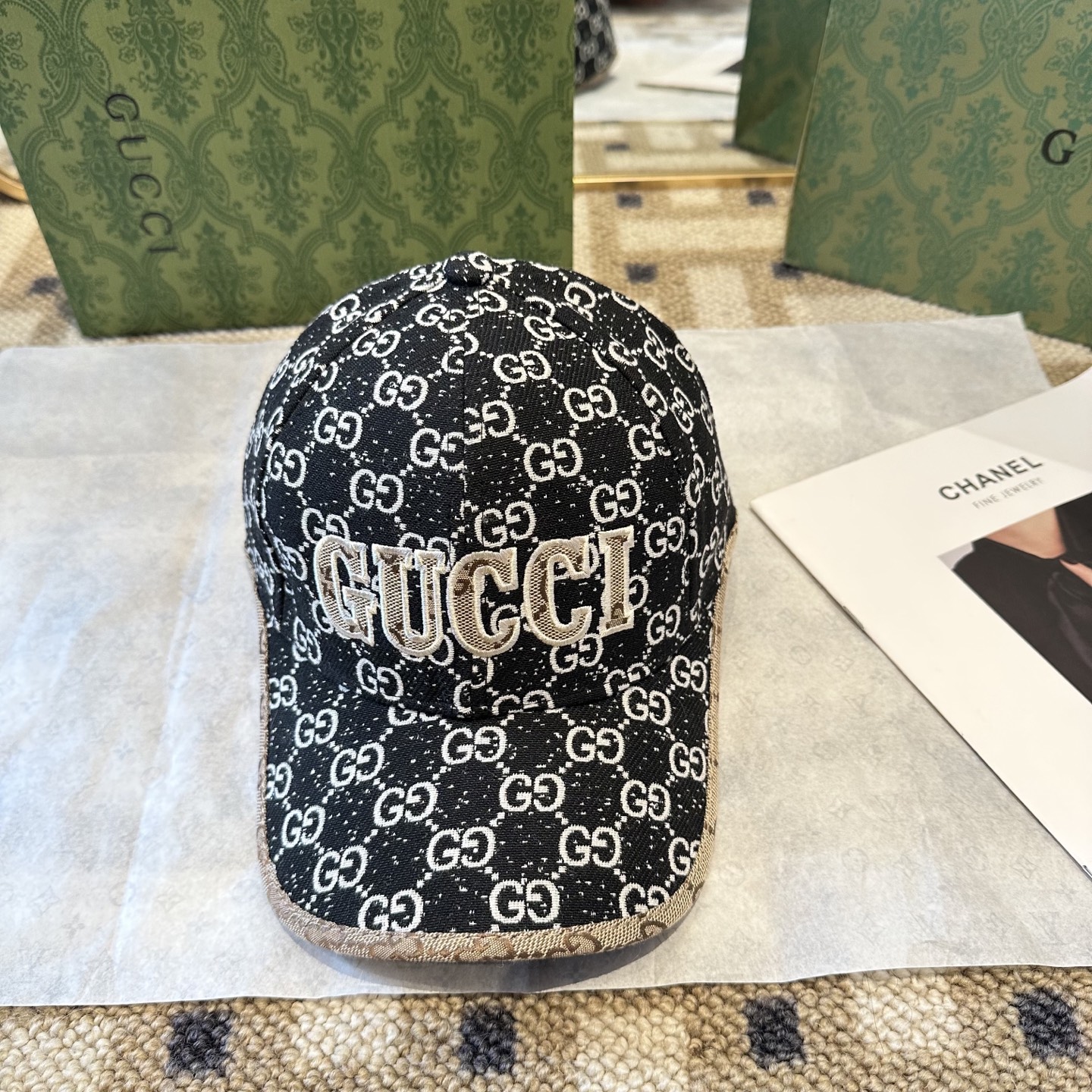 GUCCI古奇棒球帽 2025新款 工艺非常精美 高档大气上档次！低调奢华，方便携带！