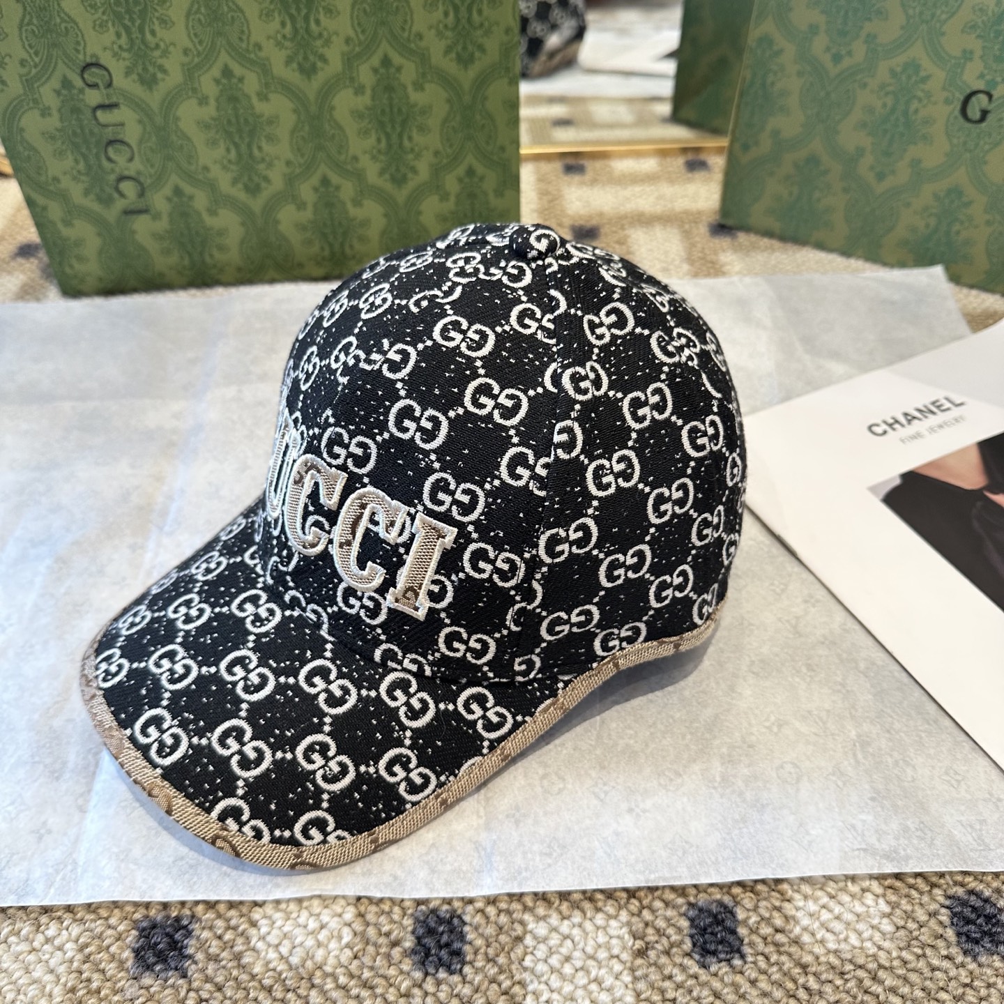 GUCCI古奇棒球帽 2025新款 工艺非常精美 高档大气上档次！低调奢华，方便携带！