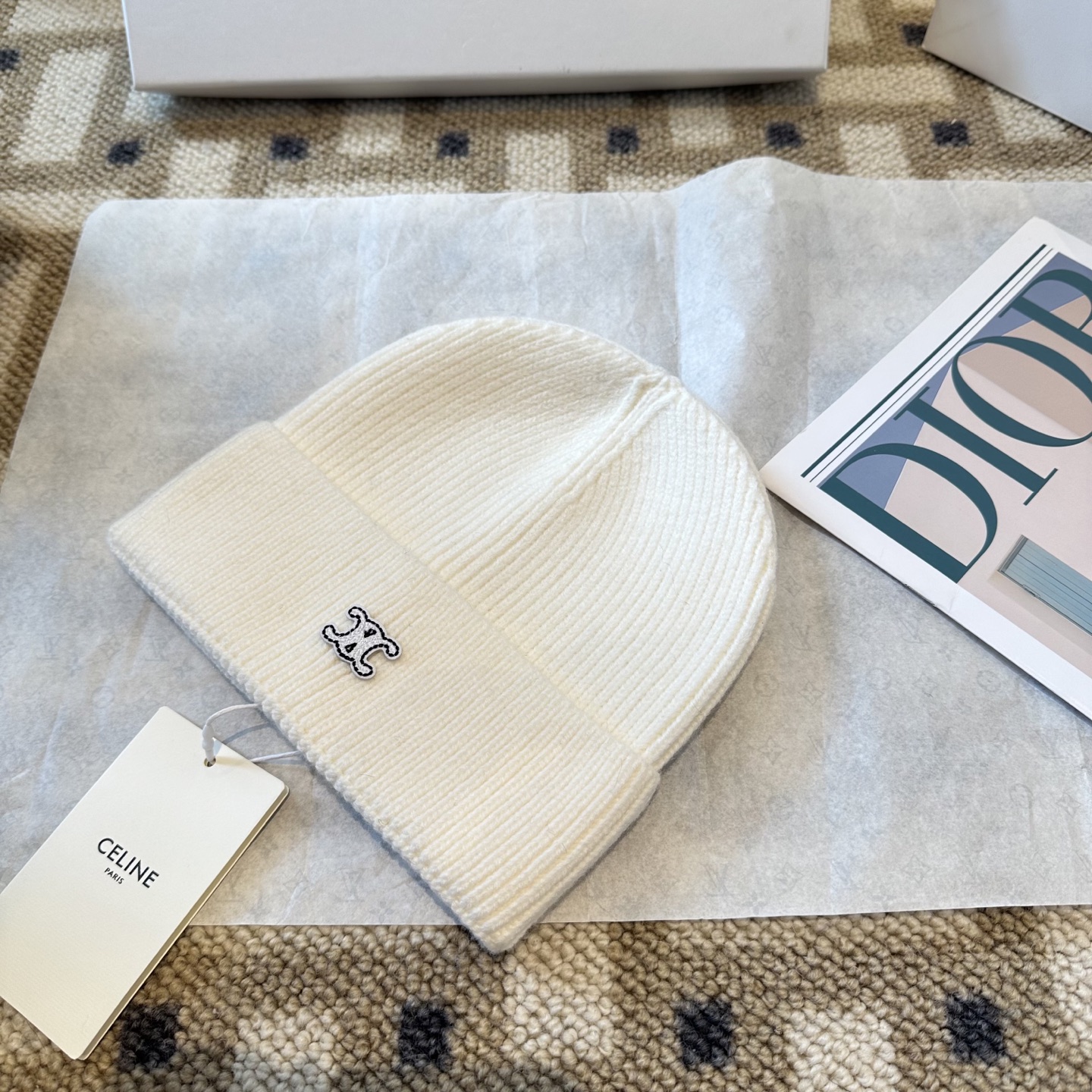 Celine 赛琳 2025秋冬新款毛线帽，男女款针织帽，