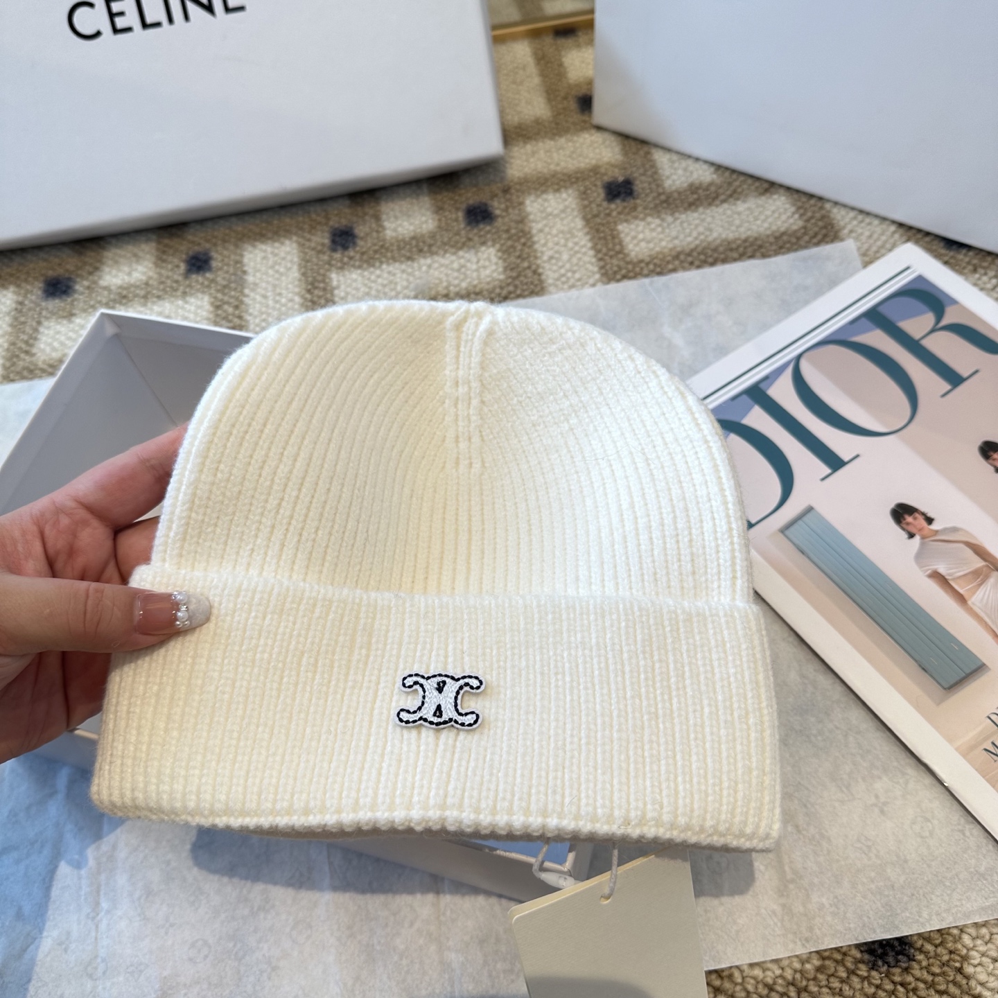 Celine 赛琳 2025秋冬新款毛线帽，男女款针织帽，