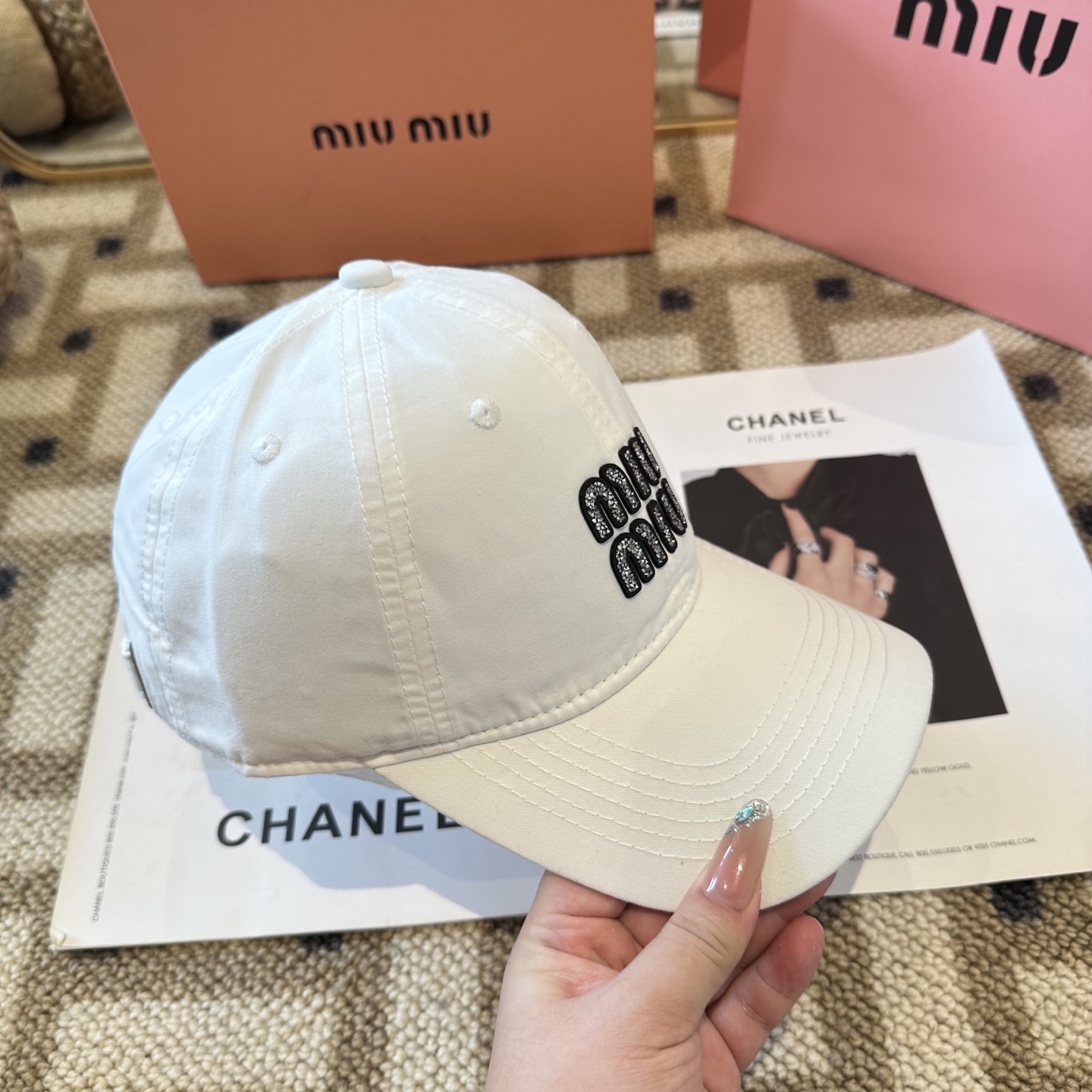 谬谬miumiu 原单 新款棒球帽，正品开模订制，原版做工细致质量超赞！