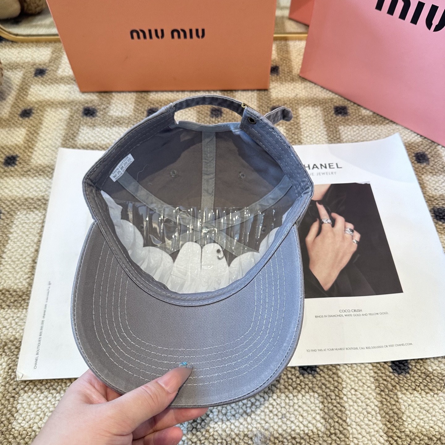 谬谬miumiu 原单 新款棒球帽，正品开模订制，原版做工细致质量超赞！