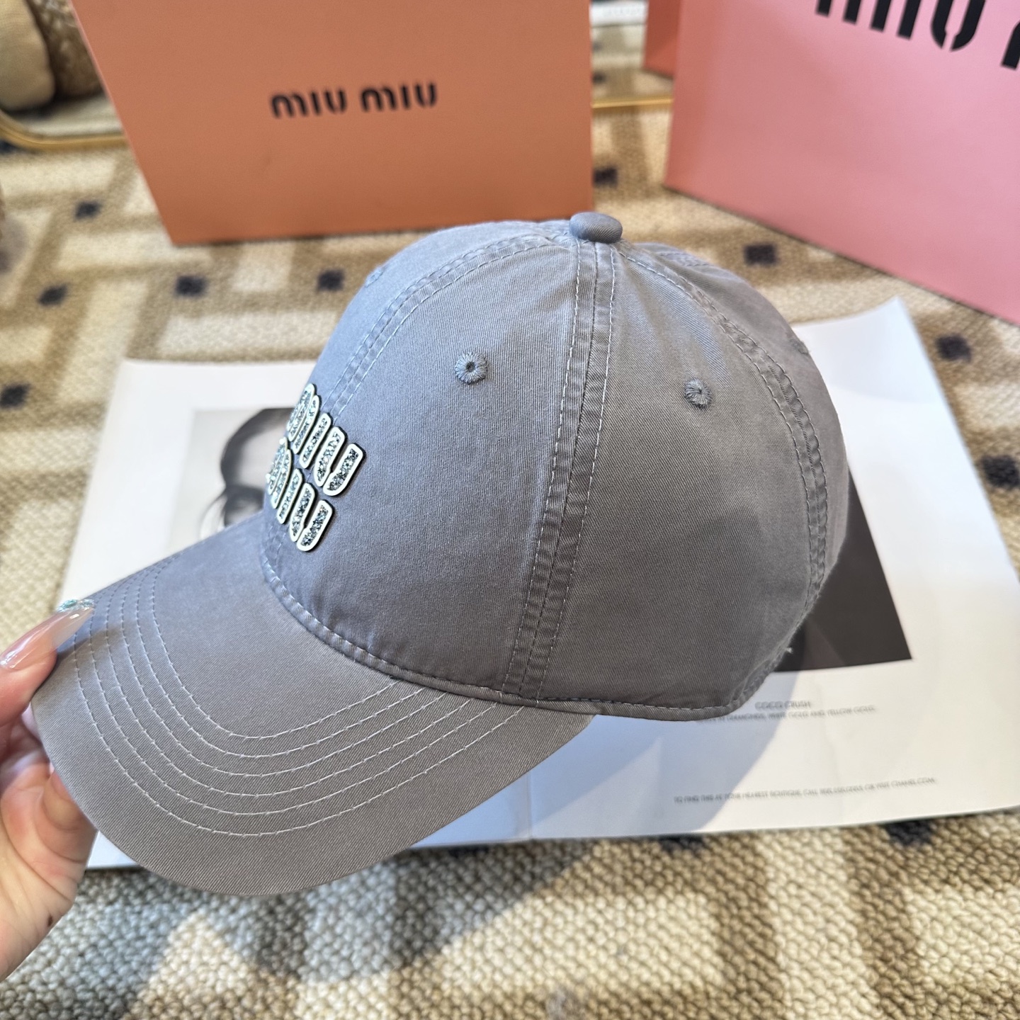谬谬miumiu 原单 新款棒球帽，正品开模订制，原版做工细致质量超赞！