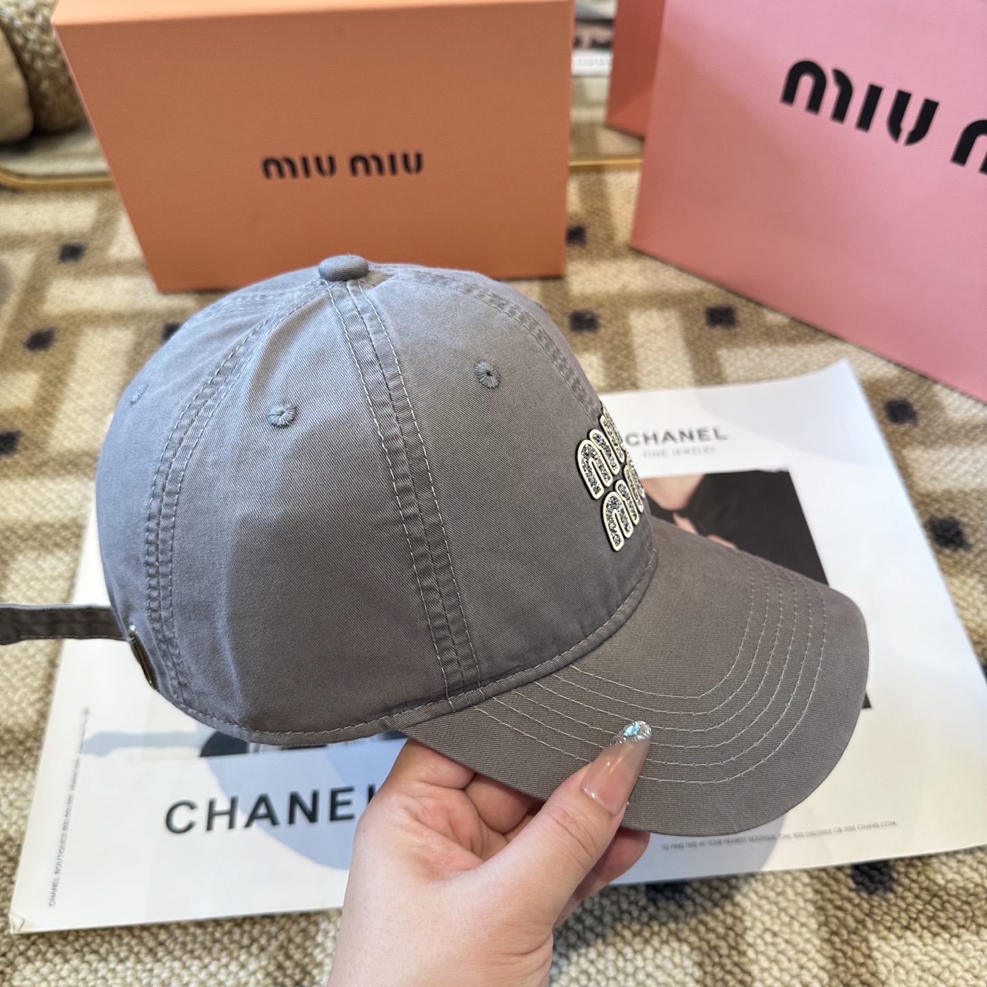 谬谬miumiu 原单 新款棒球帽，正品开模订制，原版做工细致质量超赞！