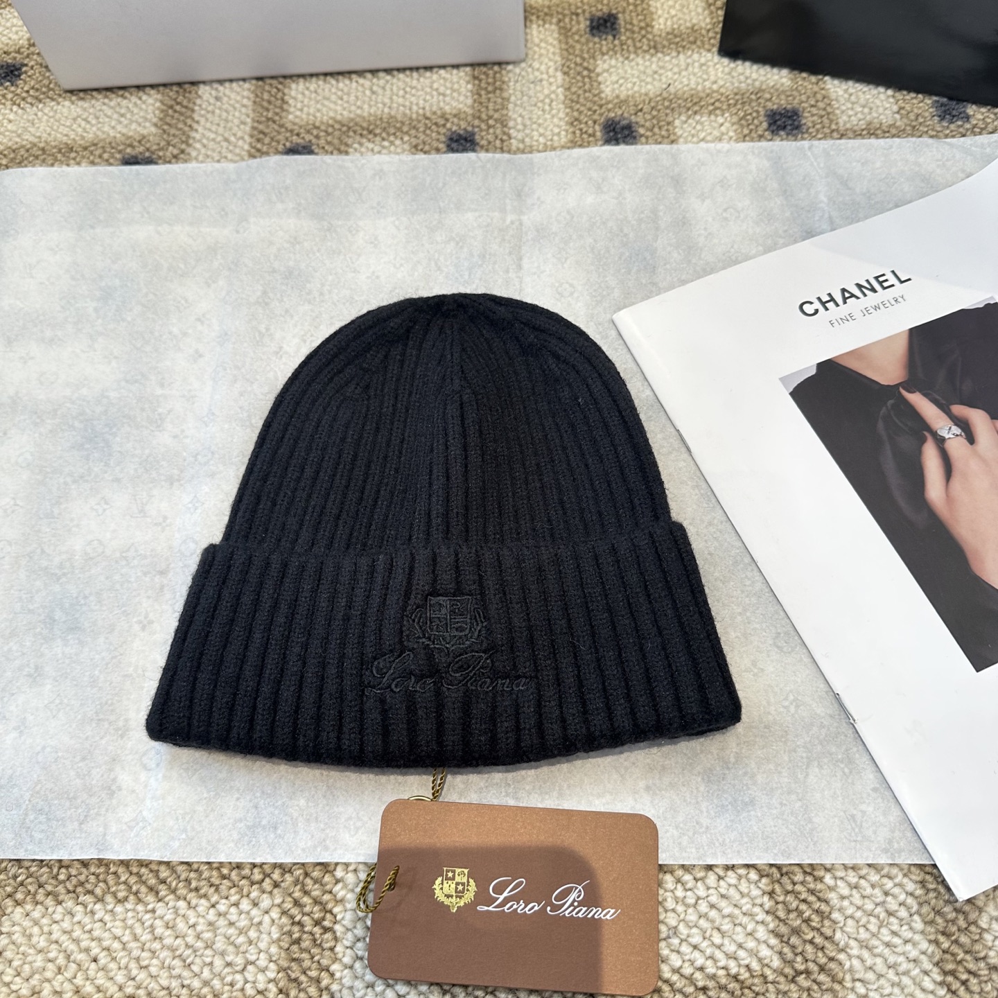 Loro Piana Unisex Cashmere Beanie Hat - Warm, Stylish, and Comfortable