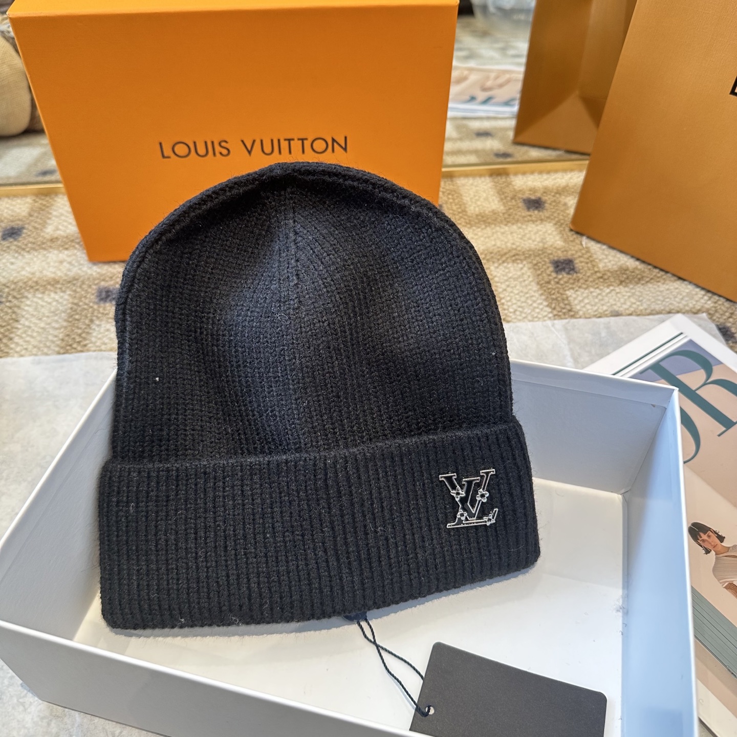 P63 Lv路易威登专柜货，针织毛线帽，男女同款 正品开模