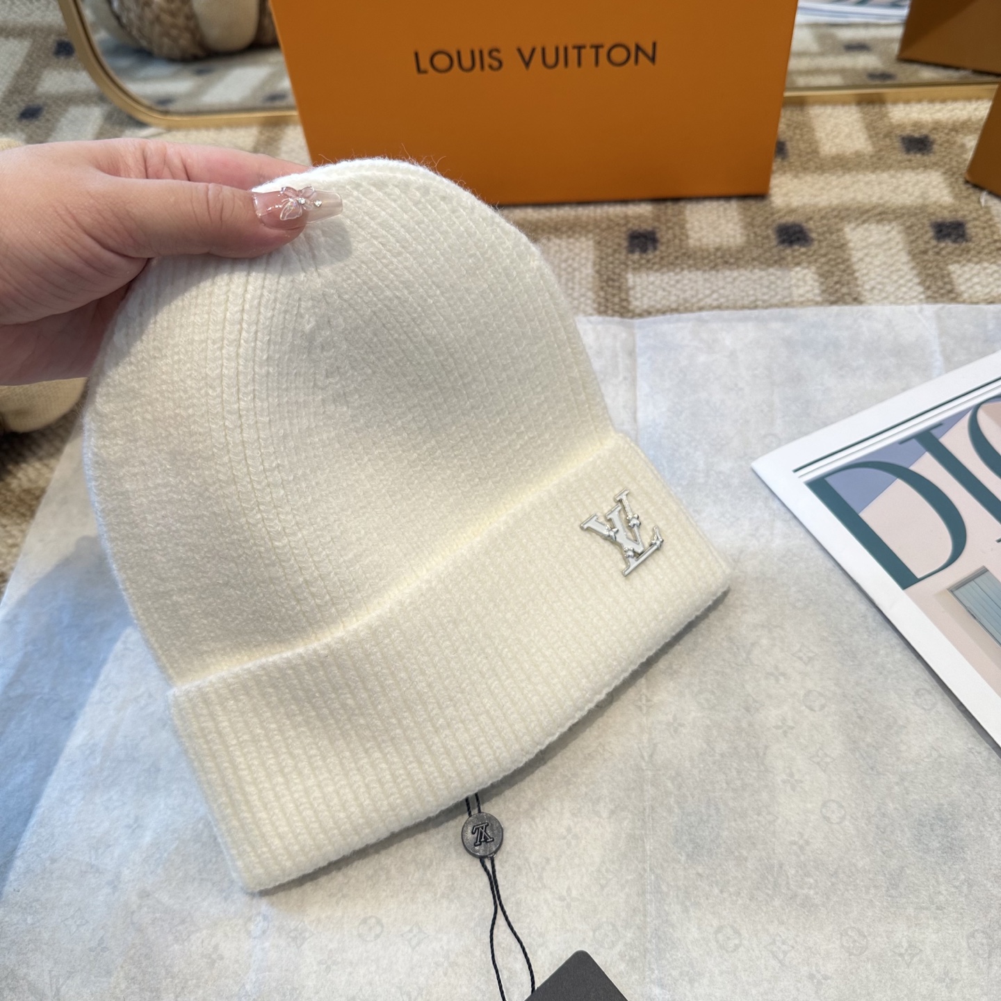 P63 Lv路易威登专柜货，针织毛线帽，男女同款 正品开模