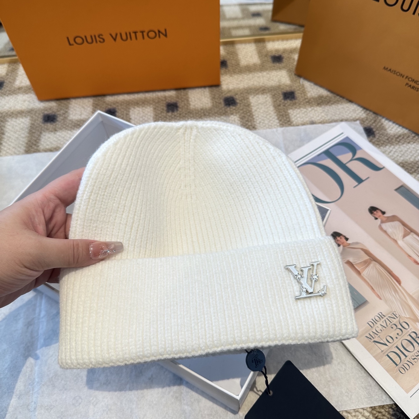 P63 Lv路易威登专柜货，针织毛线帽，男女同款 正品开模