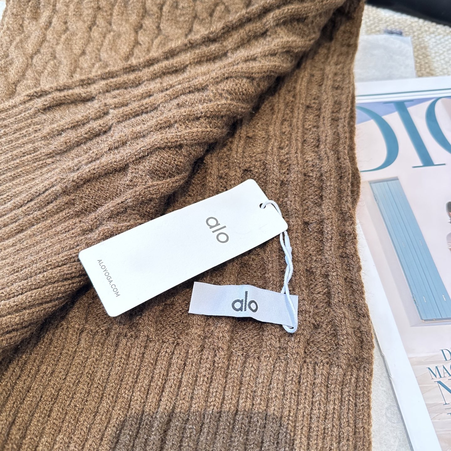 P125 alo 针织🧶套装
砖柜新款！一上架便火遍小红书~
全网首发 对色对版
首批货量充足 快快入手