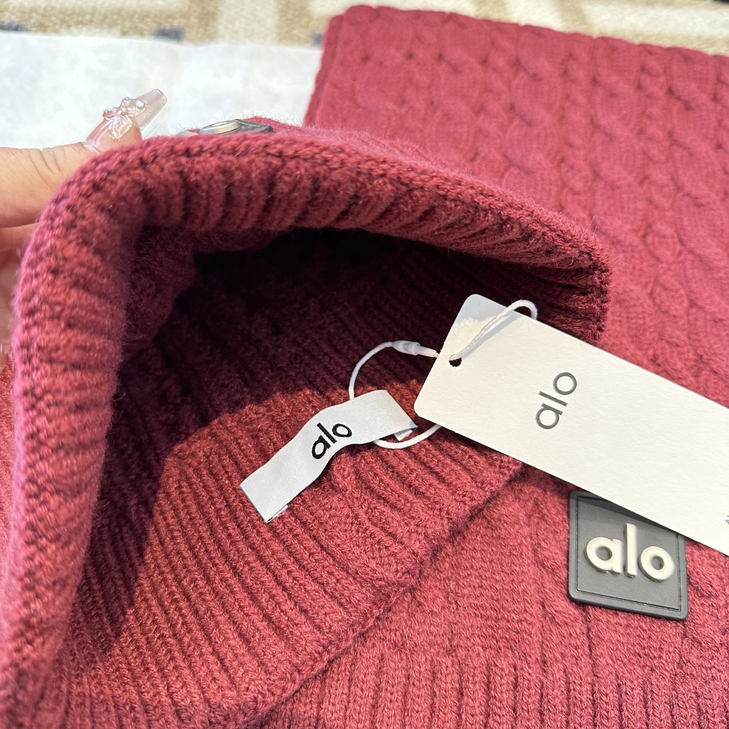 P125 alo 针织🧶套装
砖柜新款！一上架便火遍小红书~
全网首发 对色对版
首批货量充足 快快入手