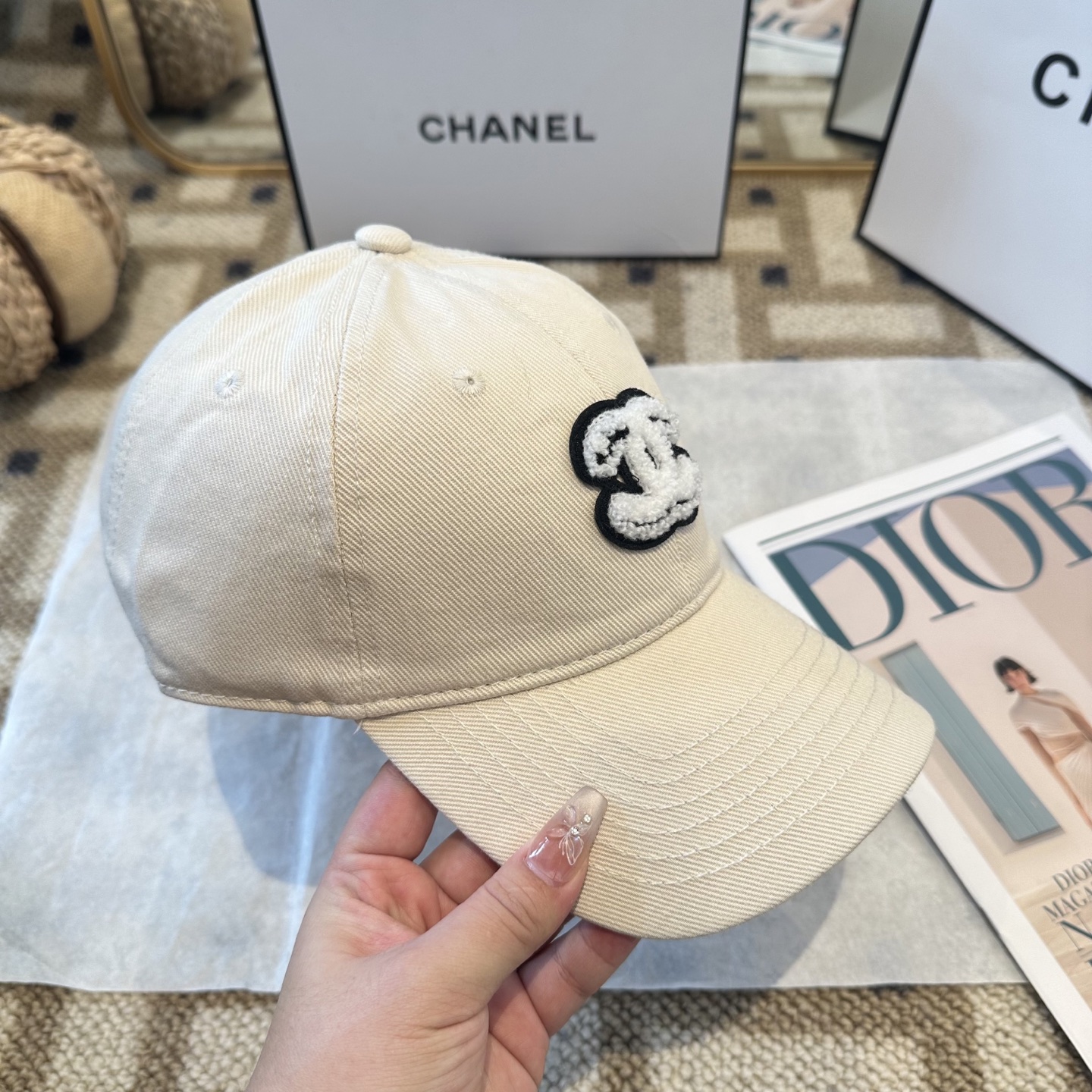P66 CHANEL香奈儿 新款简约棒球帽，新款出货，大牌款超好搭配，赶紧入手！