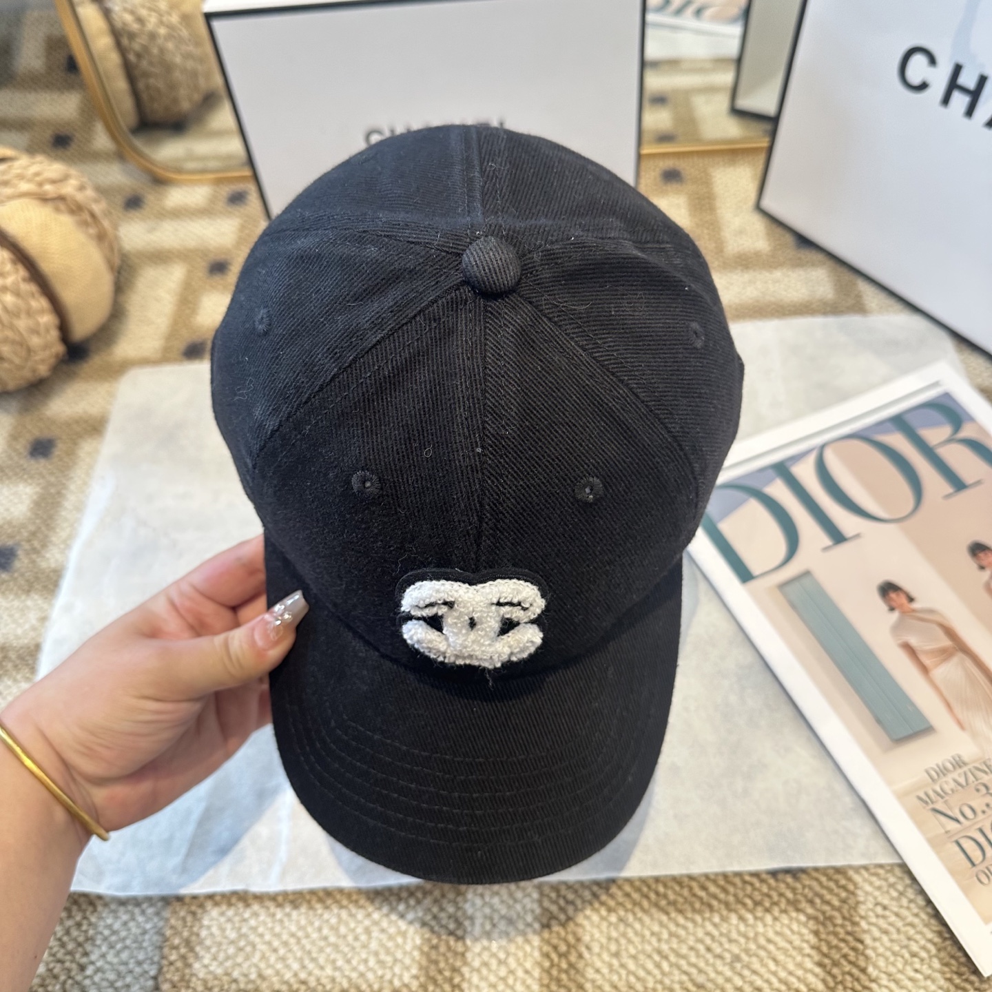 P66 CHANEL香奈儿 新款简约棒球帽，新款出货，大牌款超好搭配，赶紧入手！