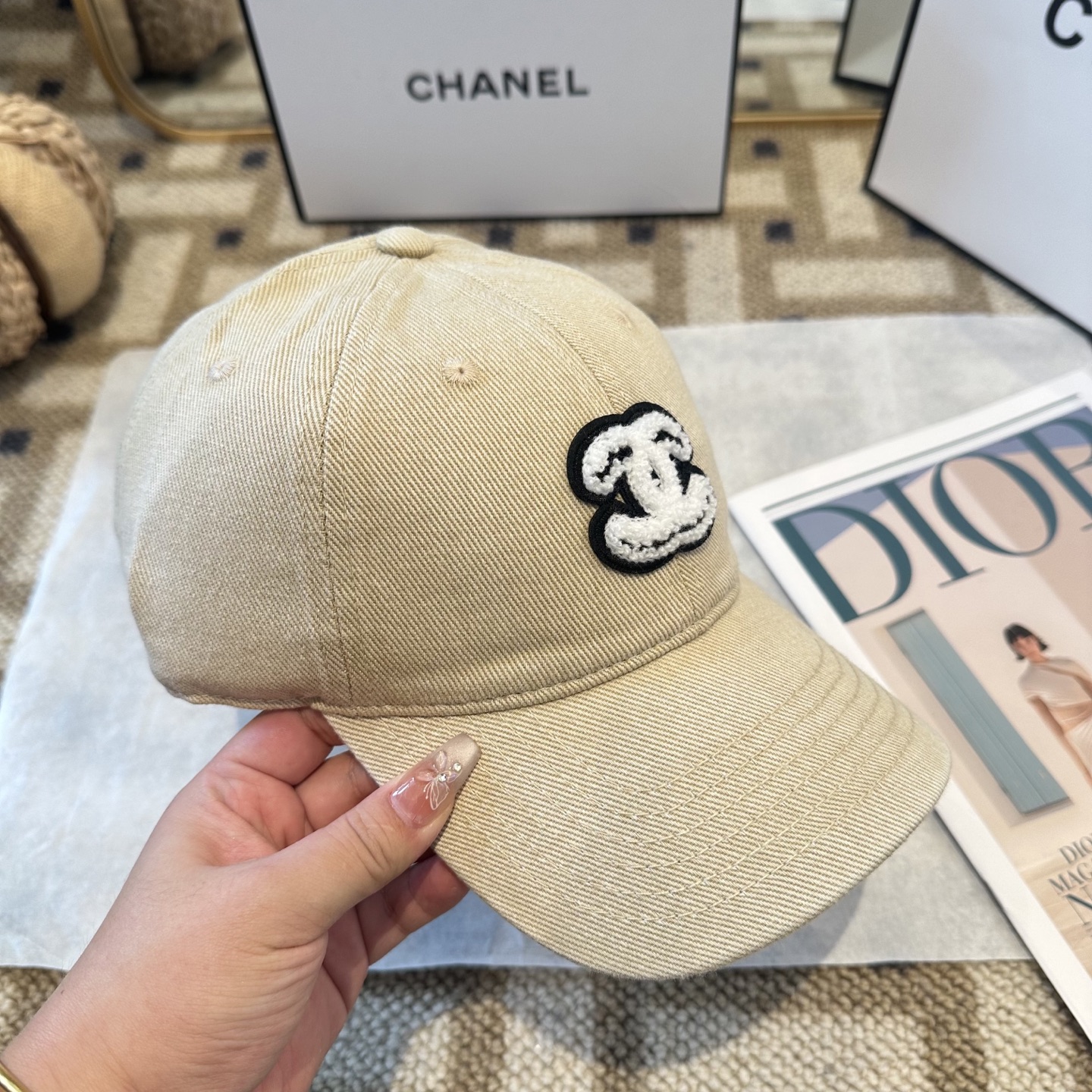 P66 CHANEL香奈儿 新款简约棒球帽，新款出货，大牌款超好搭配，赶紧入手！