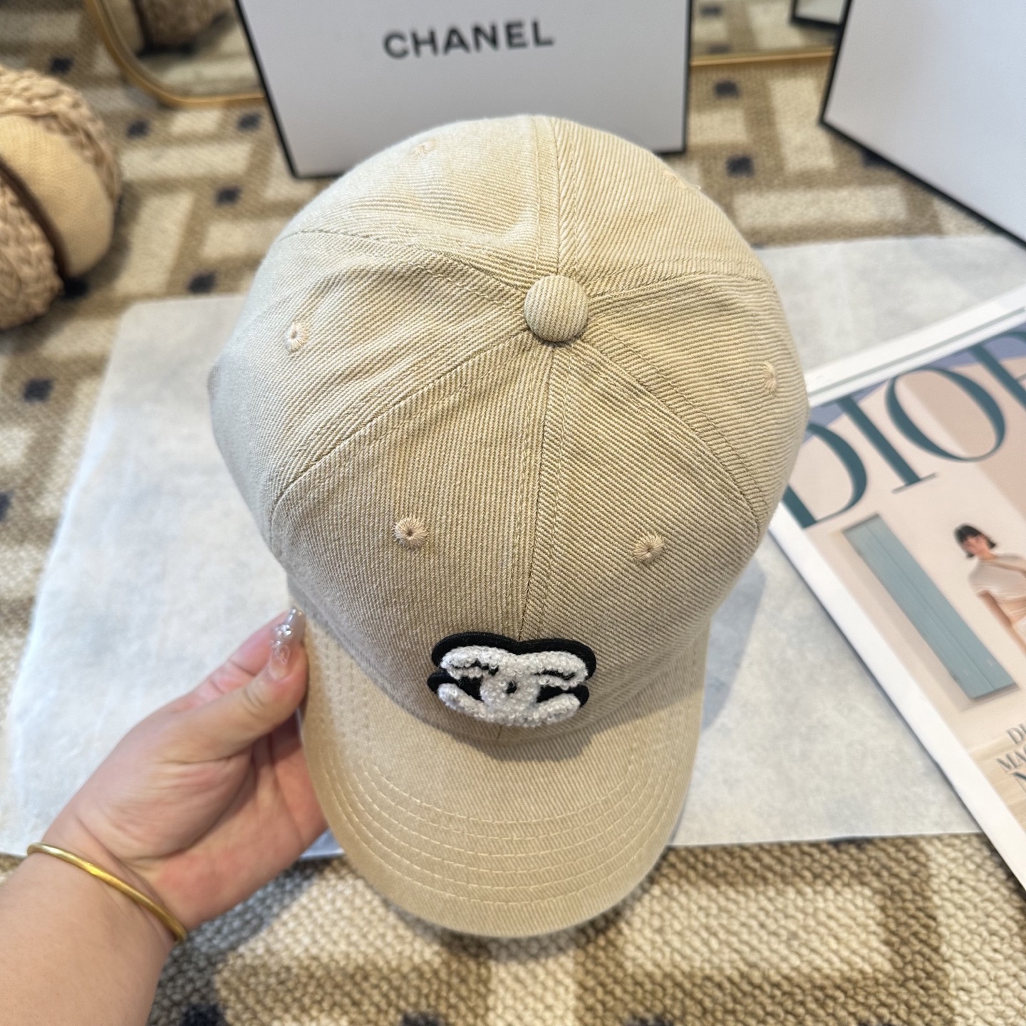 P66 CHANEL香奈儿 新款简约棒球帽，新款出货，大牌款超好搭配，赶紧入手！