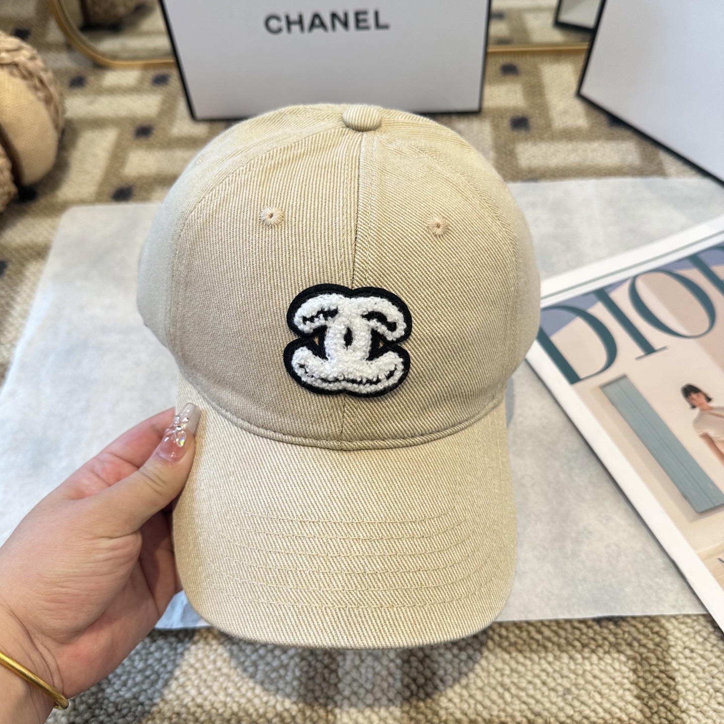 P66 CHANEL香奈儿 新款简约棒球帽，新款出货，大牌款超好搭配，赶紧入手！