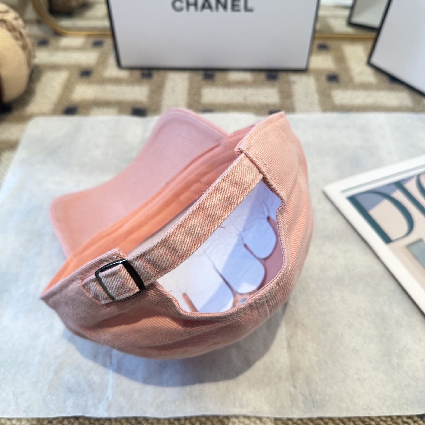 P66 CHANEL香奈儿 新款简约棒球帽，新款出货，大牌款超好搭配，赶紧入手！