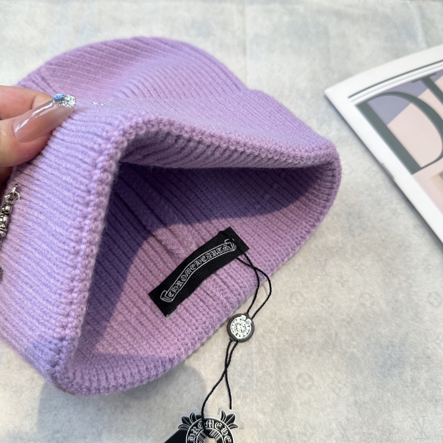 克罗心 秋冬款羊毛针织毛线帽这款必定是极简主义的最爱干净，利索，时尚百搭，绝对不挑脸型！属于时尚经典的万