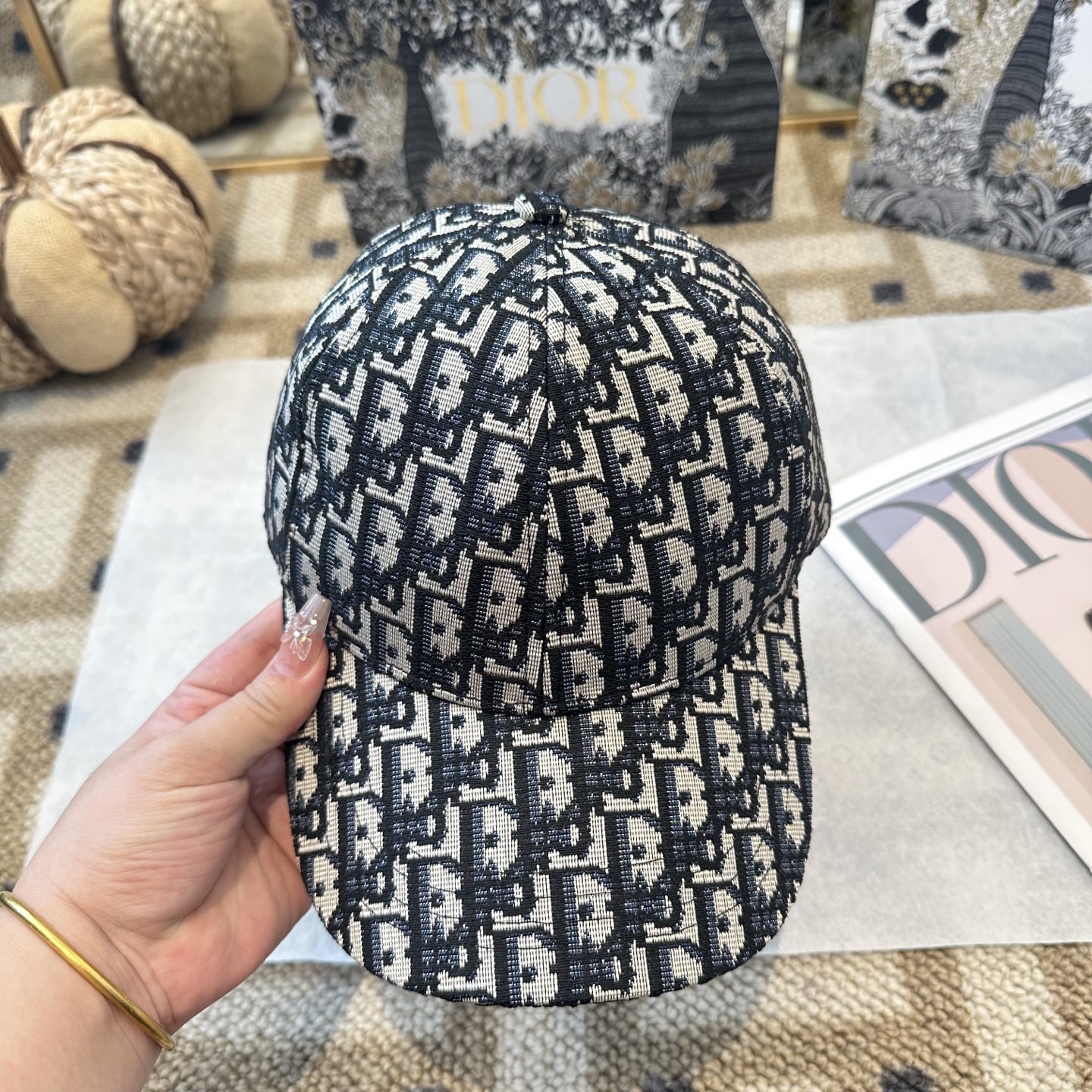 P67 DIOR迪奥 官网同步新款发布 老花D家棒球帽🧢，超级火爆