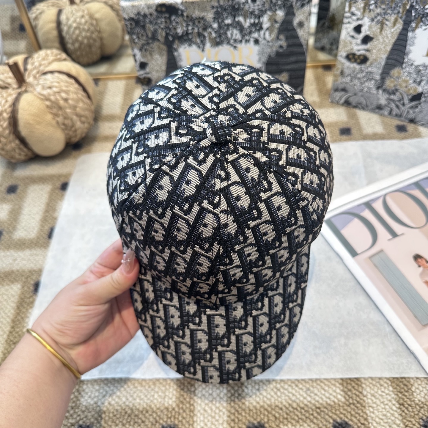 P67 DIOR迪奥 官网同步新款发布 老花D家棒球帽🧢，超级火爆