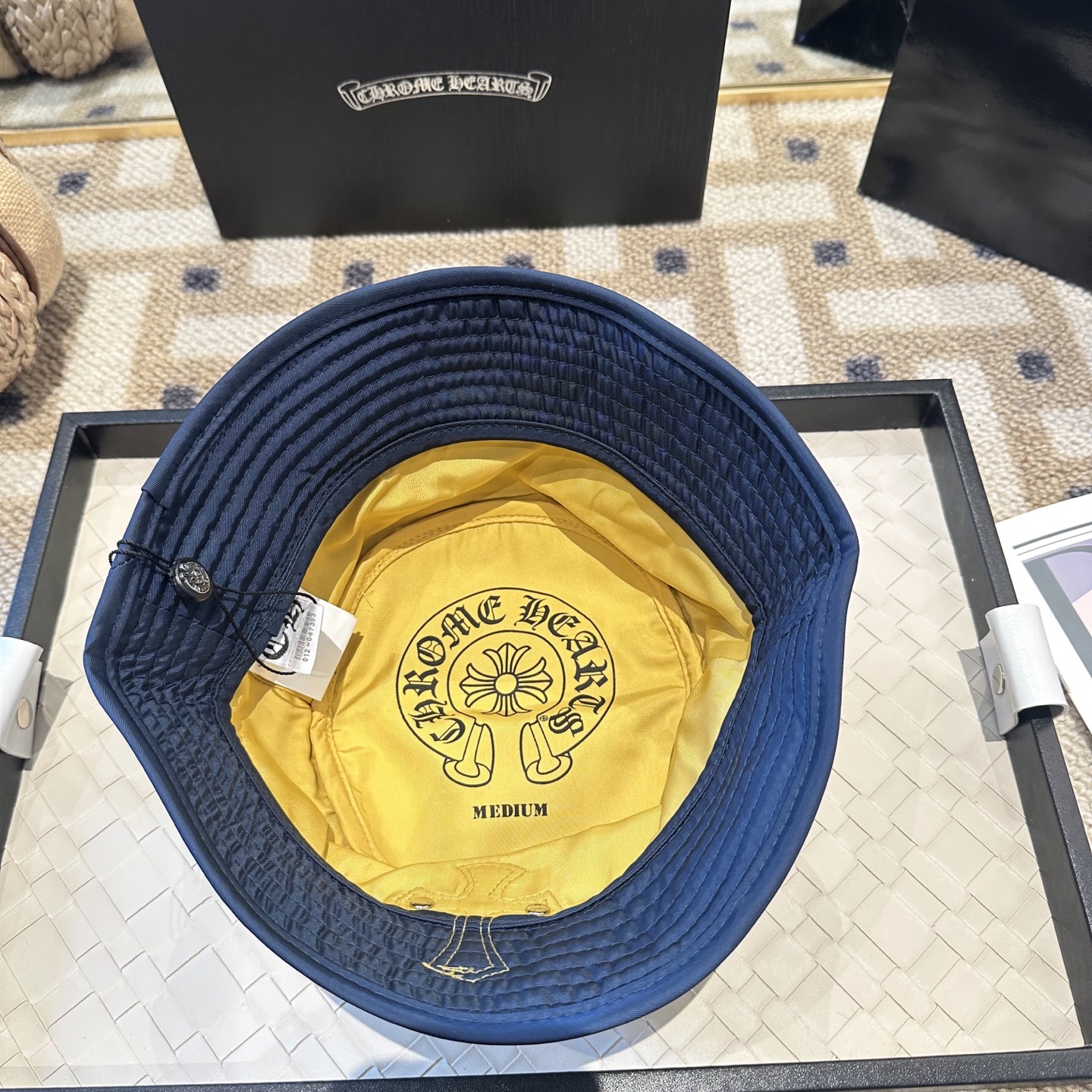 Chrome Hearts CH 克罗心Crank Bait藏青色 拼皮十字架 渔夫帽，男女同款。定织定