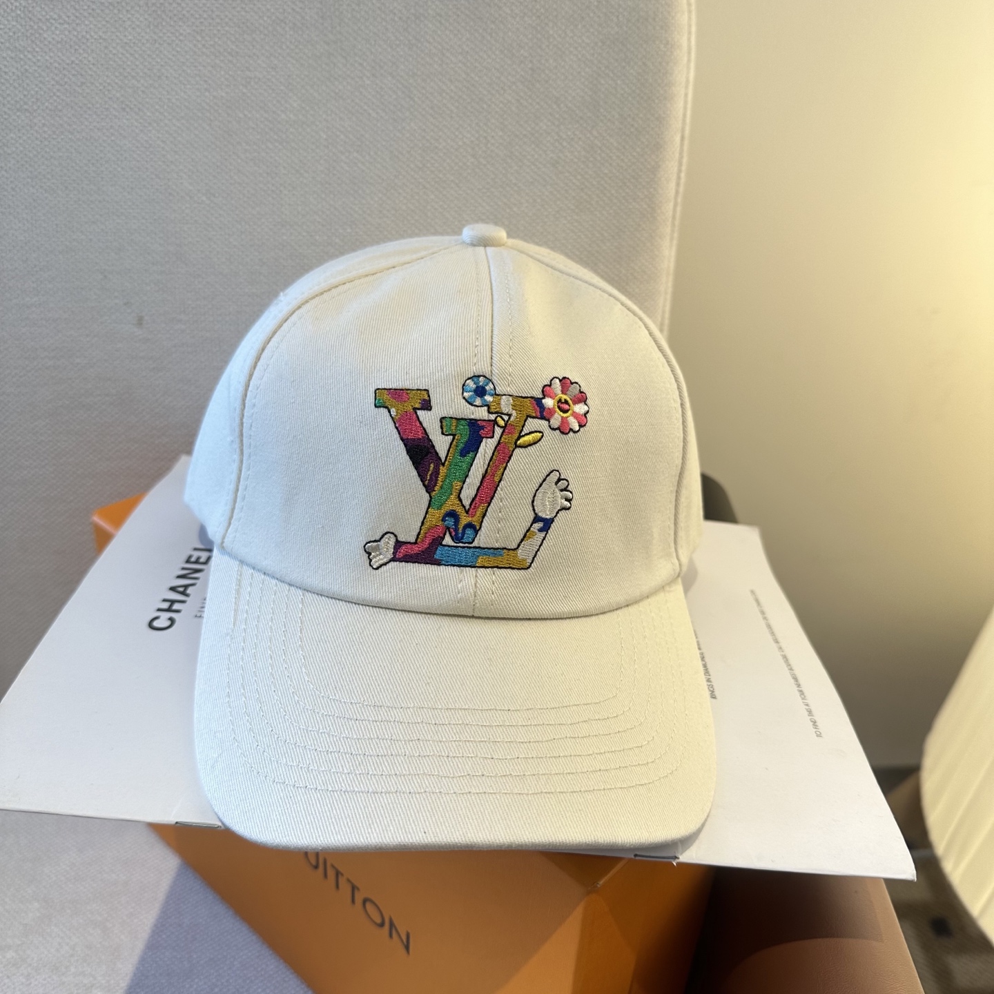 Louis Vuitton LouisVuitton 新款LV棒球帽，重工打造 高端 ，百搭款