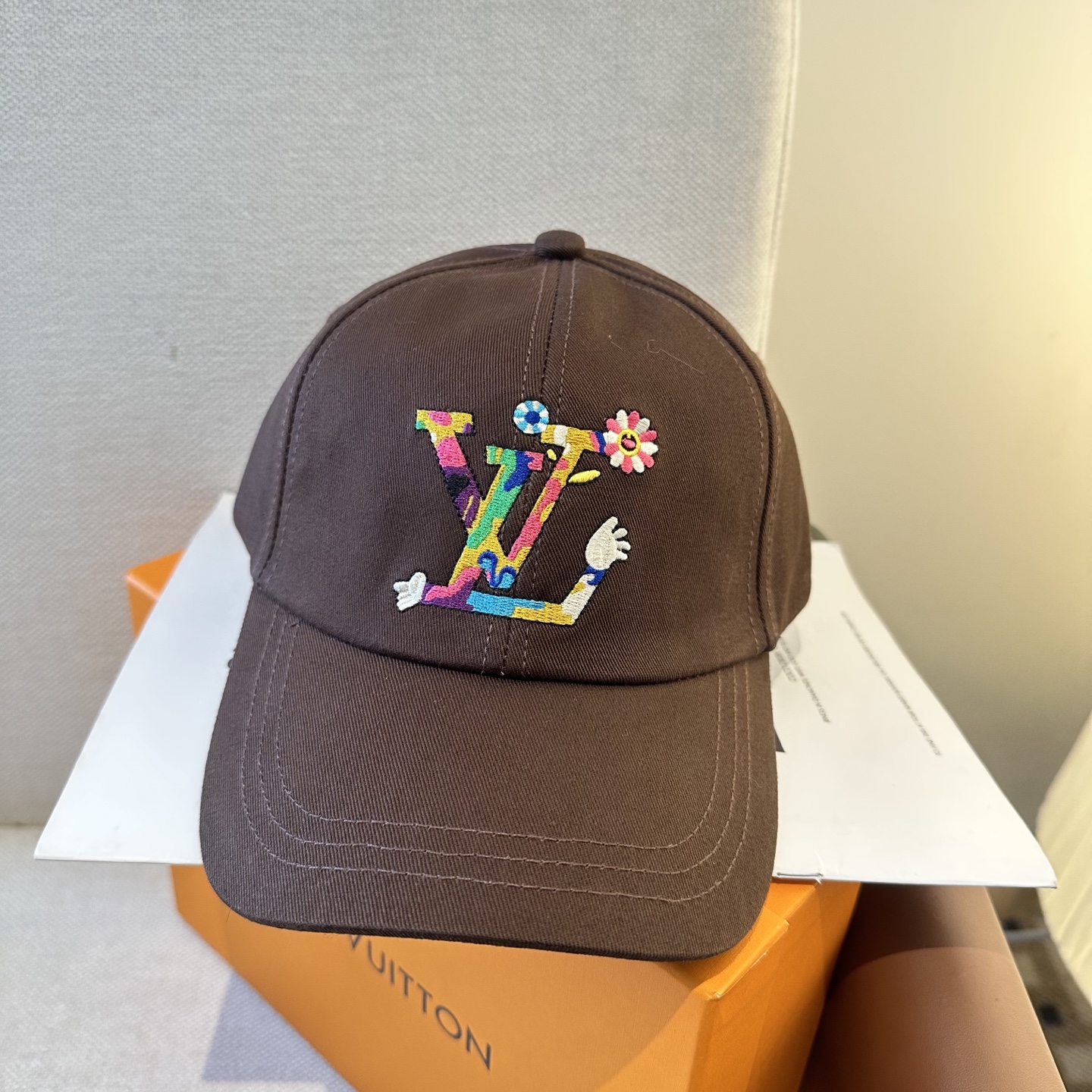 Louis Vuitton LouisVuitton 新款LV棒球帽，重工打造 高端 ，百搭款