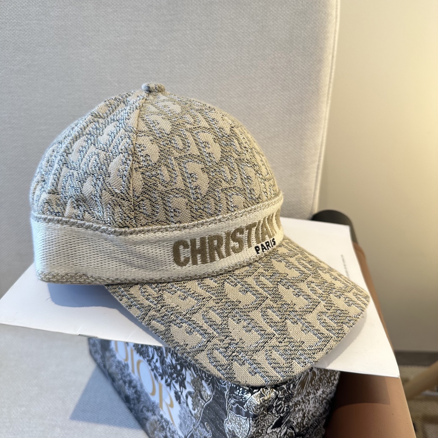 DIOR迪奥 官网同步新款发布 D家棒球帽🧢超级火爆