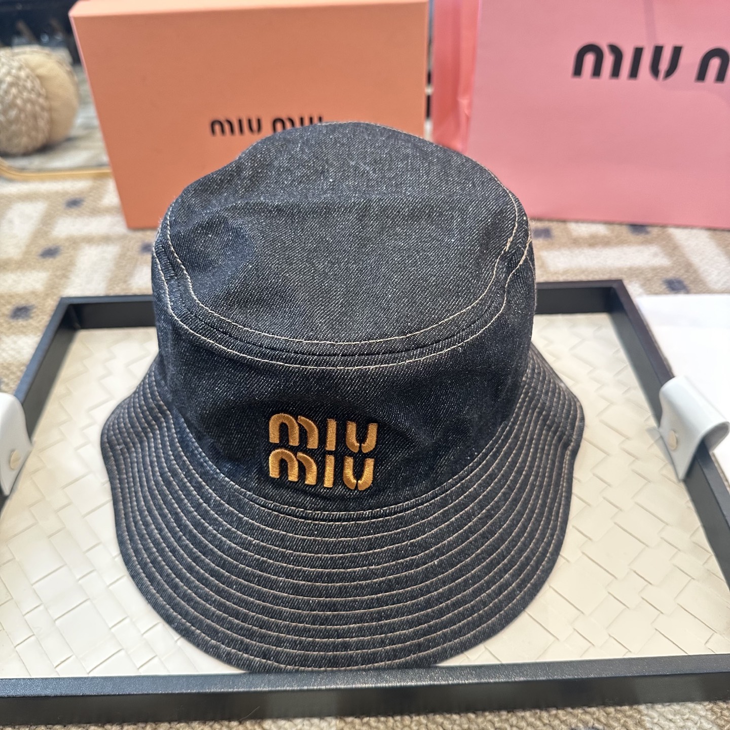 Miu Miu miumiu双面渔夫帽 开模定制，头围57cm男女通用