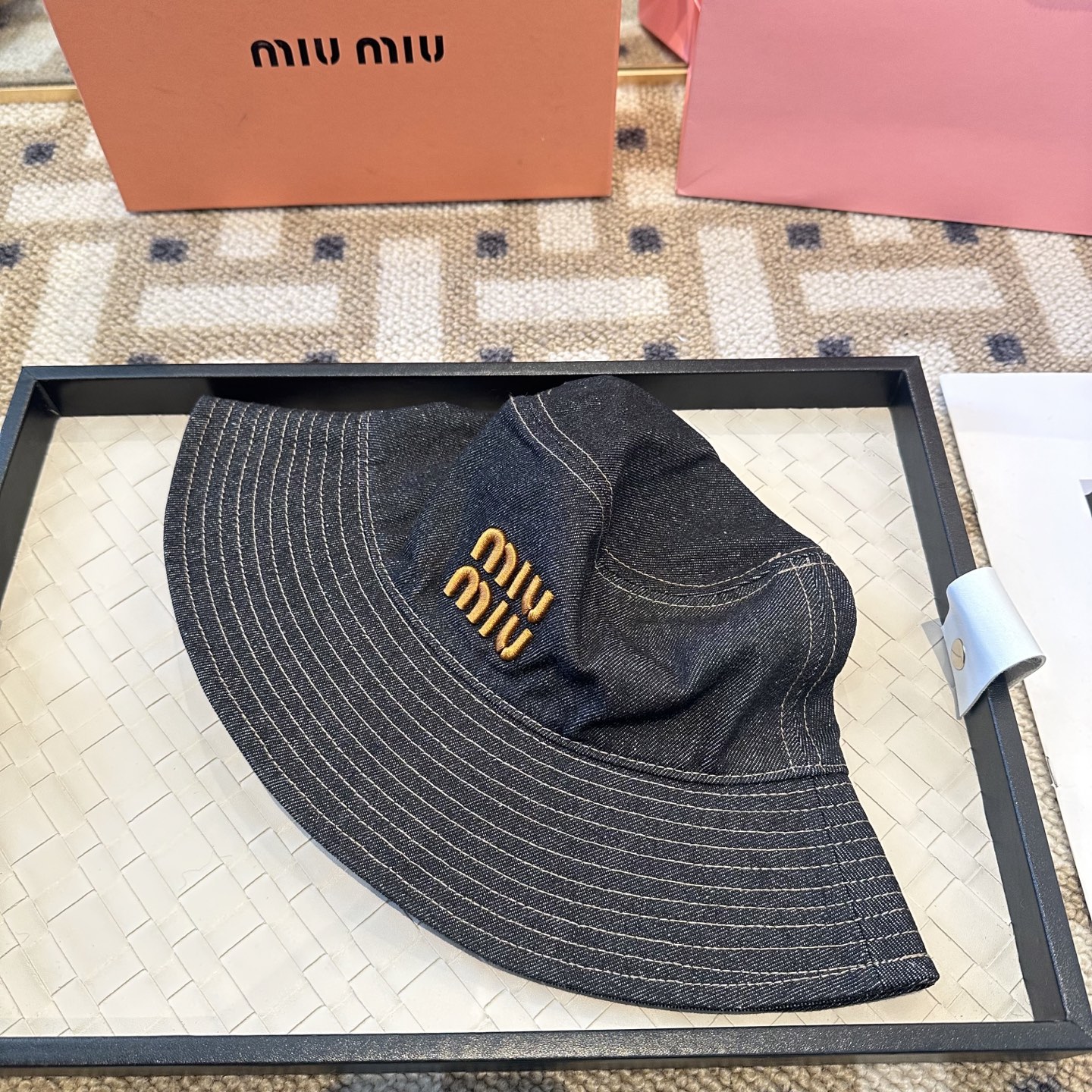 Miu Miu miumiu双面渔夫帽 开模定制，头围57cm男女通用