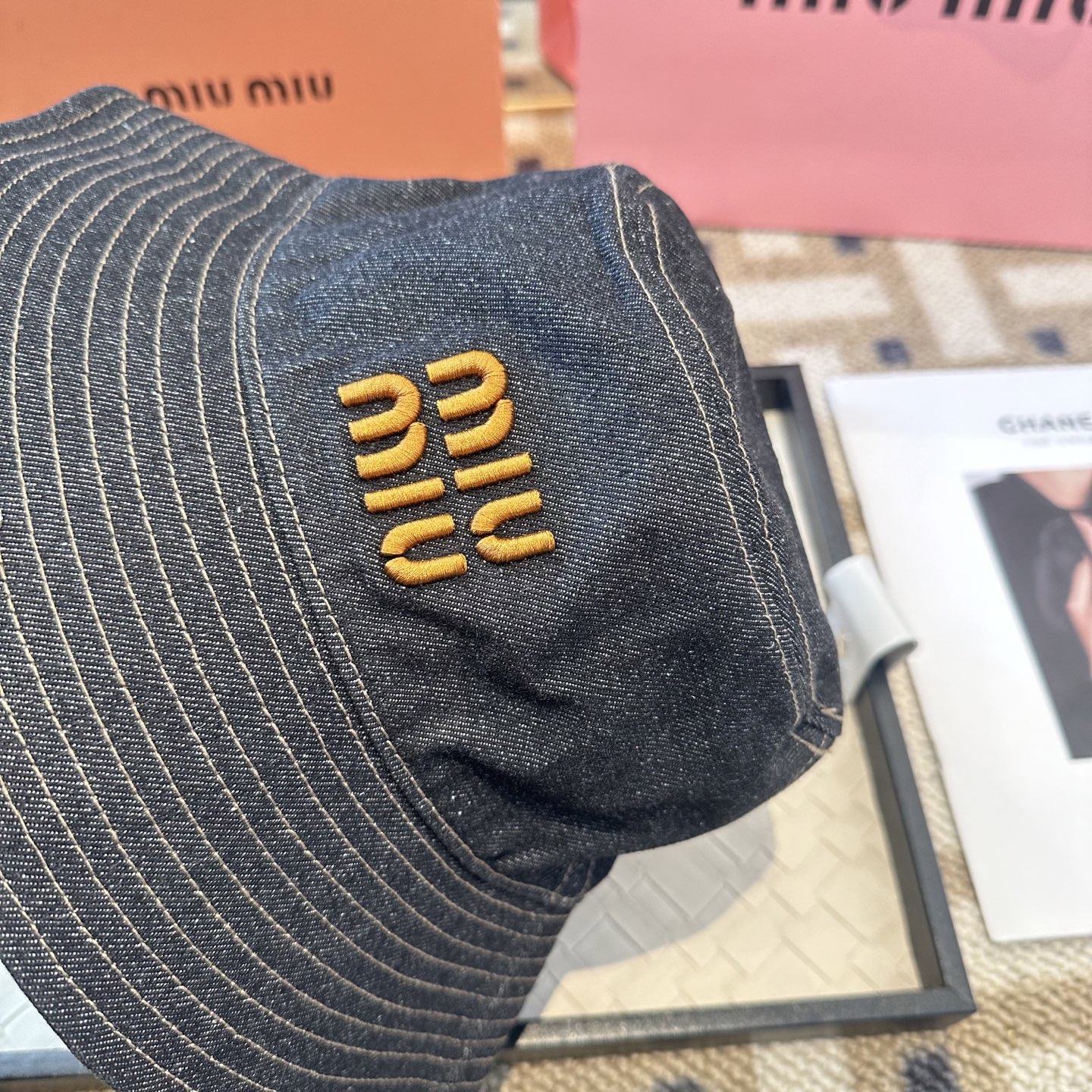 Miu Miu miumiu双面渔夫帽 开模定制，头围57cm男女通用