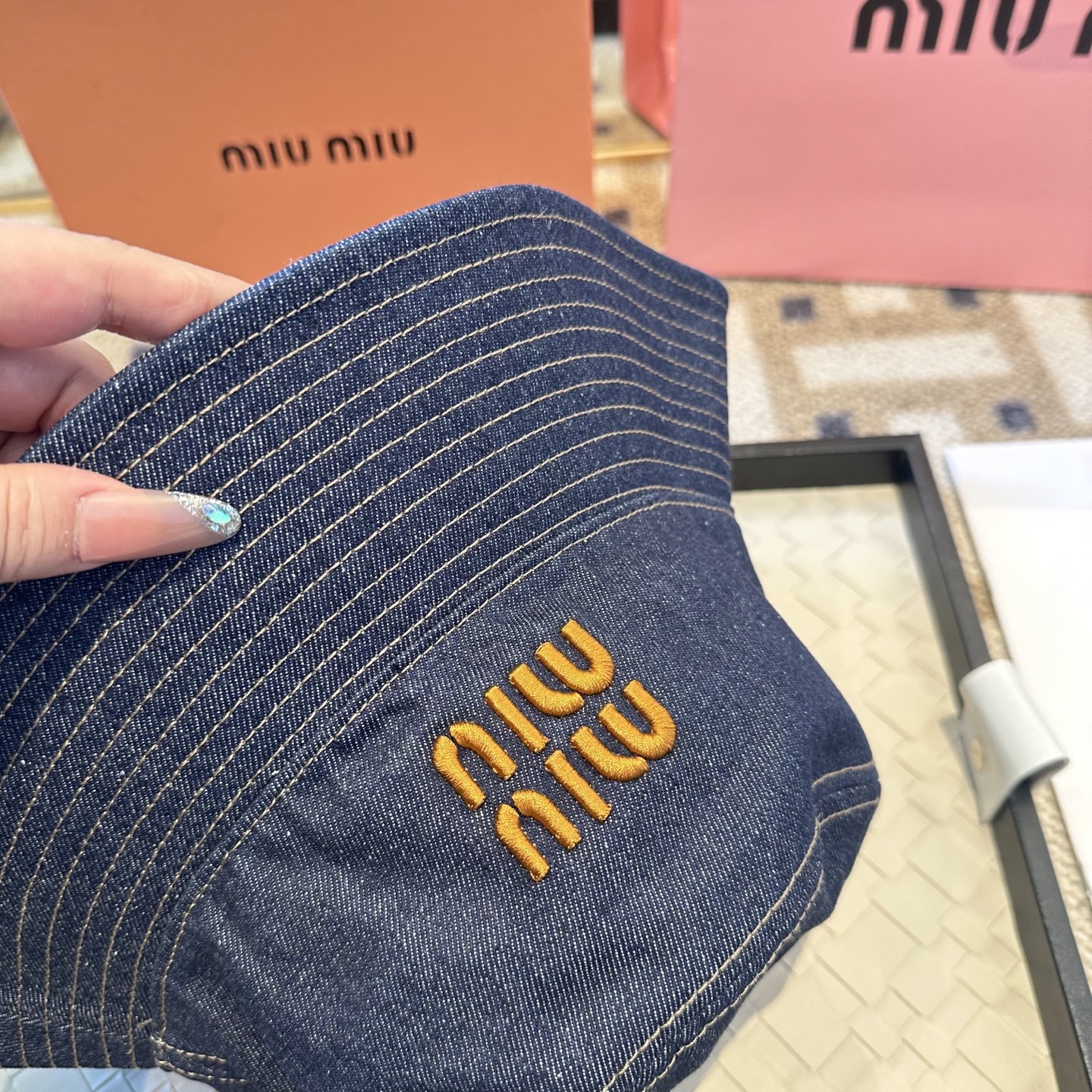 Miu Miu miumiu双面渔夫帽 开模定制，头围57cm男女通用