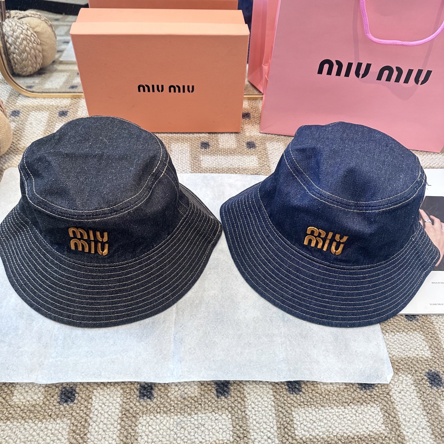 Miu Miu miumiu双面渔夫帽 开模定制，头围57cm男女通用