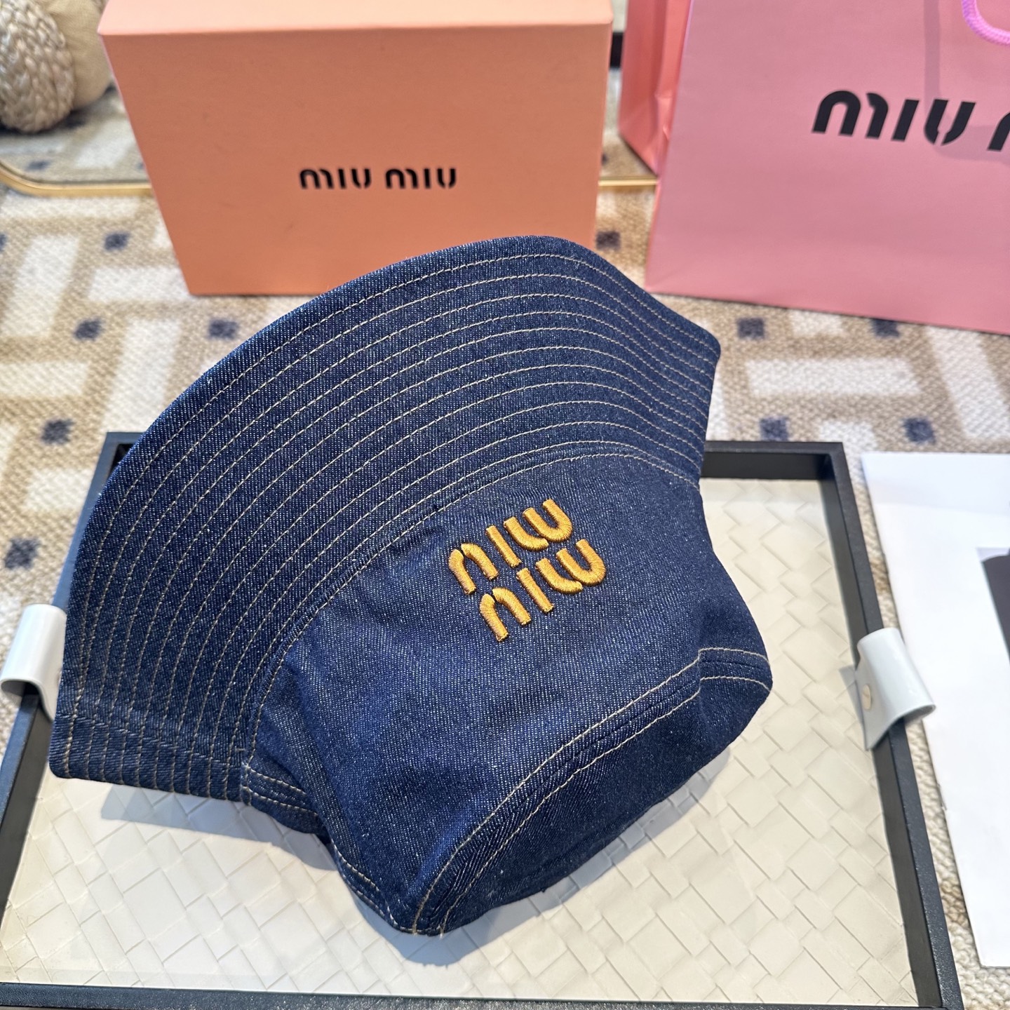 Miu Miu miumiu双面渔夫帽 开模定制，头围57cm男女通用