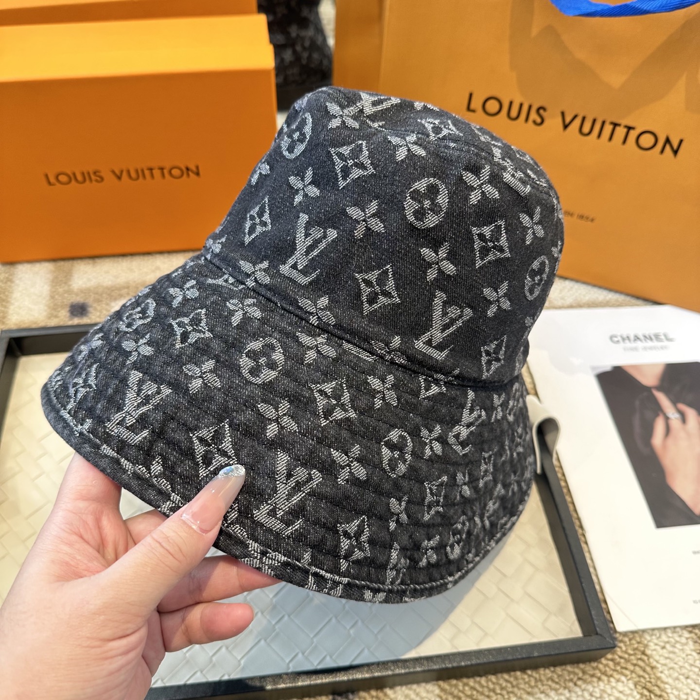 Louis Vuitton Lv路易威登2026新款可遮阳帽女透气渔夫帽
