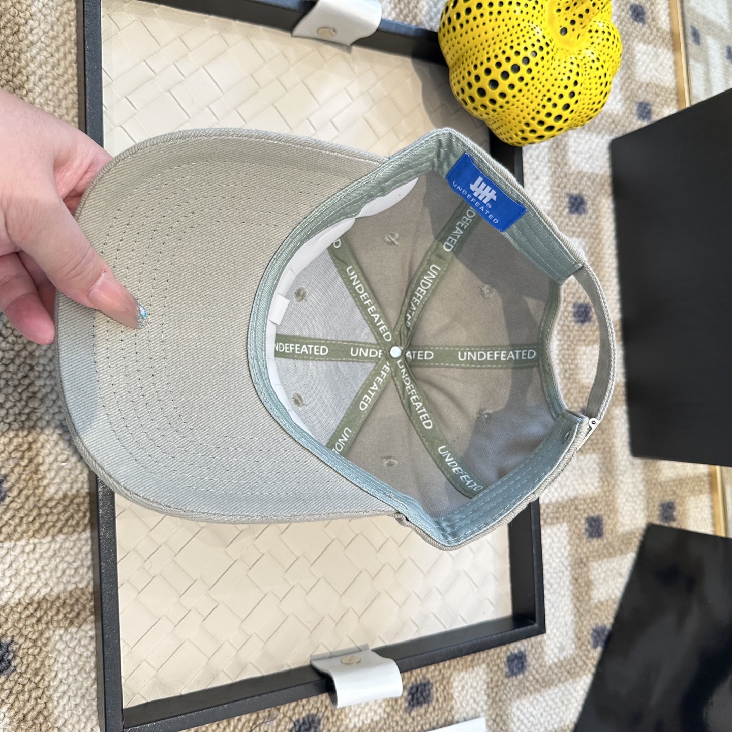 潮牌棒球帽 简单休闲风的棒球帽 减龄百搭 适配度很高！简单随性~出街拍照拗造型非常加分~男女同款 随意搭