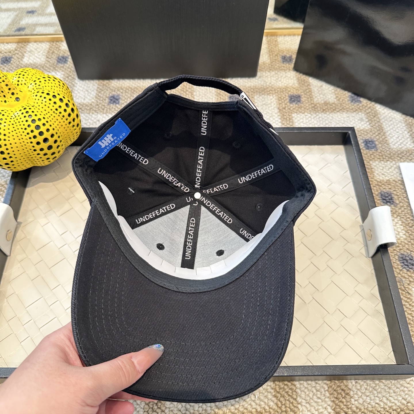 潮牌棒球帽 简单休闲风的棒球帽 减龄百搭 适配度很高！简单随性~出街拍照拗造型非常加分~男女同款 随意搭