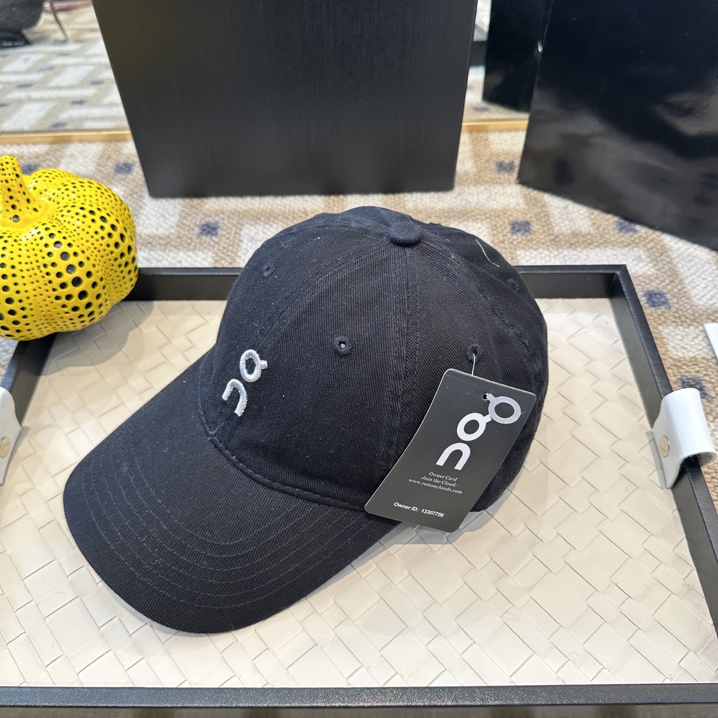 潮牌棒球帽 简单休闲风的棒球帽 减龄百搭 适配度很高！简单随性~出街拍照拗造型非常加分~男女同款 随意搭