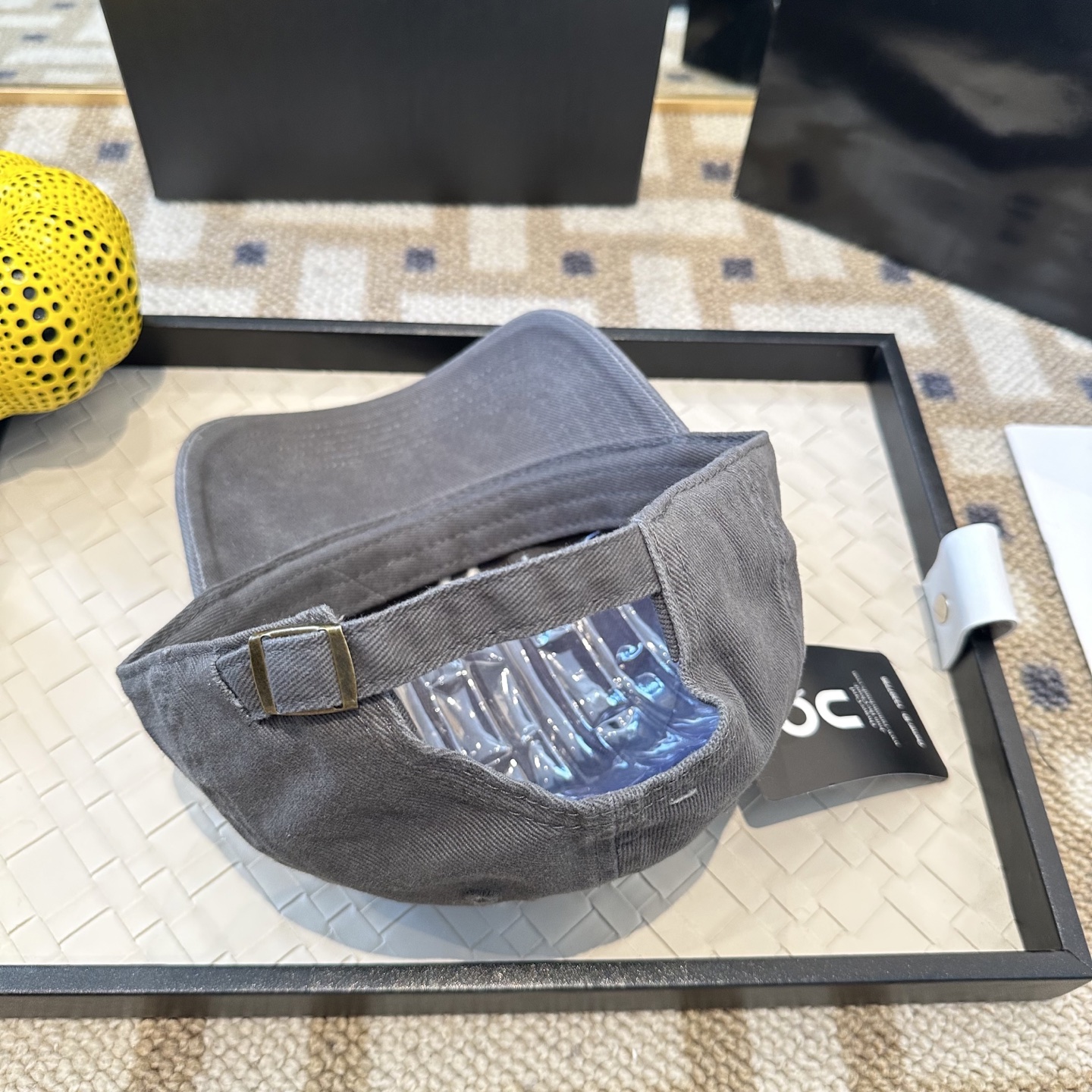 潮牌棒球帽 简单休闲风的棒球帽 减龄百搭 适配度很高！简单随性~出街拍照拗造型非常加分~男女同款 随意搭