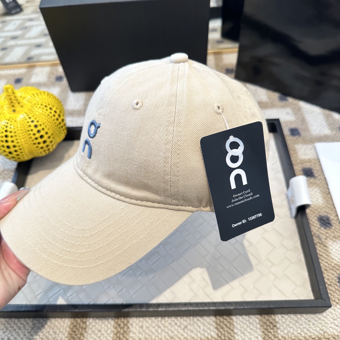 潮牌棒球帽 简单休闲风的棒球帽 减龄百搭 适配度很高！简单随性~出街拍照拗造型非常加分~男女同款 随意搭