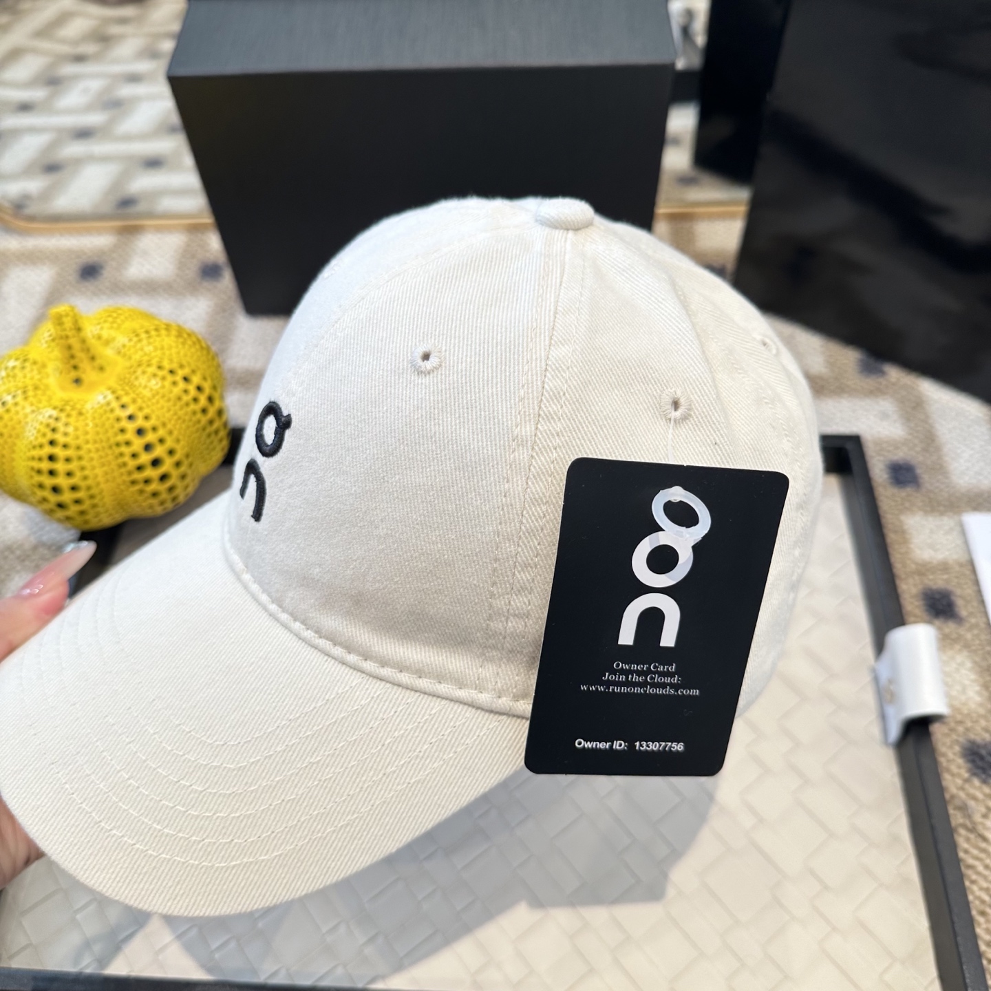 潮牌棒球帽 简单休闲风的棒球帽 减龄百搭 适配度很高！简单随性~出街拍照拗造型非常加分~男女同款 随意搭