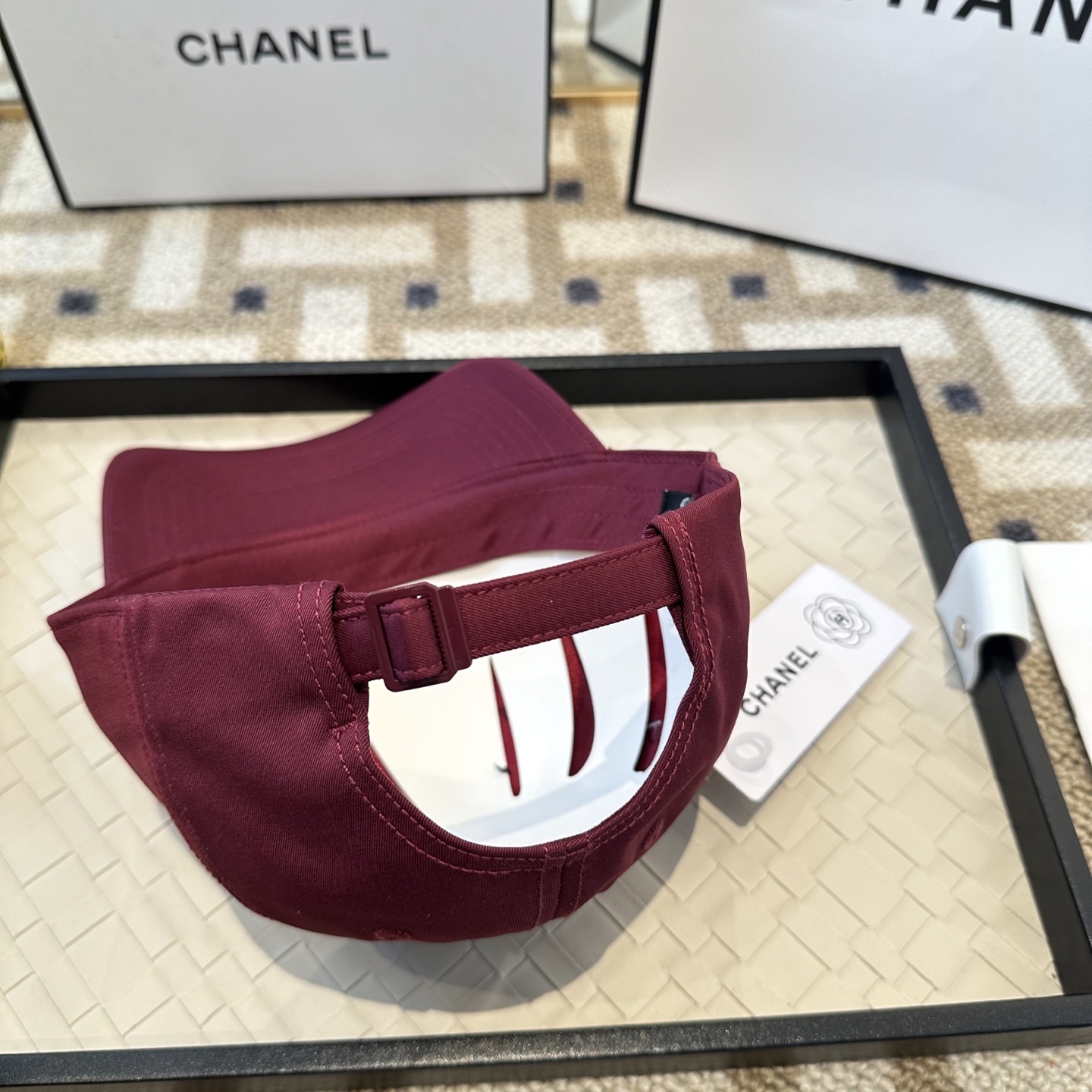 CHANEL香奈儿 新款简约刺绣logo棒球帽，新款出货，大牌款超好搭配，赶紧入手！