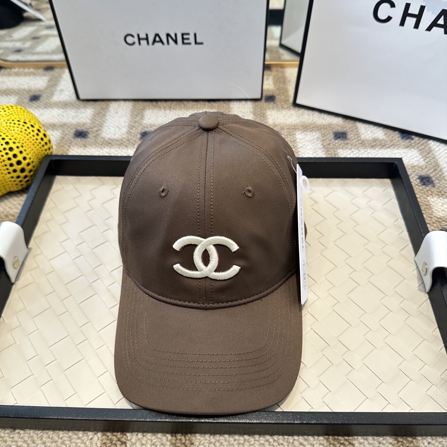 Chanel CHANEL香奈儿 新款简约刺绣logo棒球帽，新款 ， 款超好搭配，赶紧入手