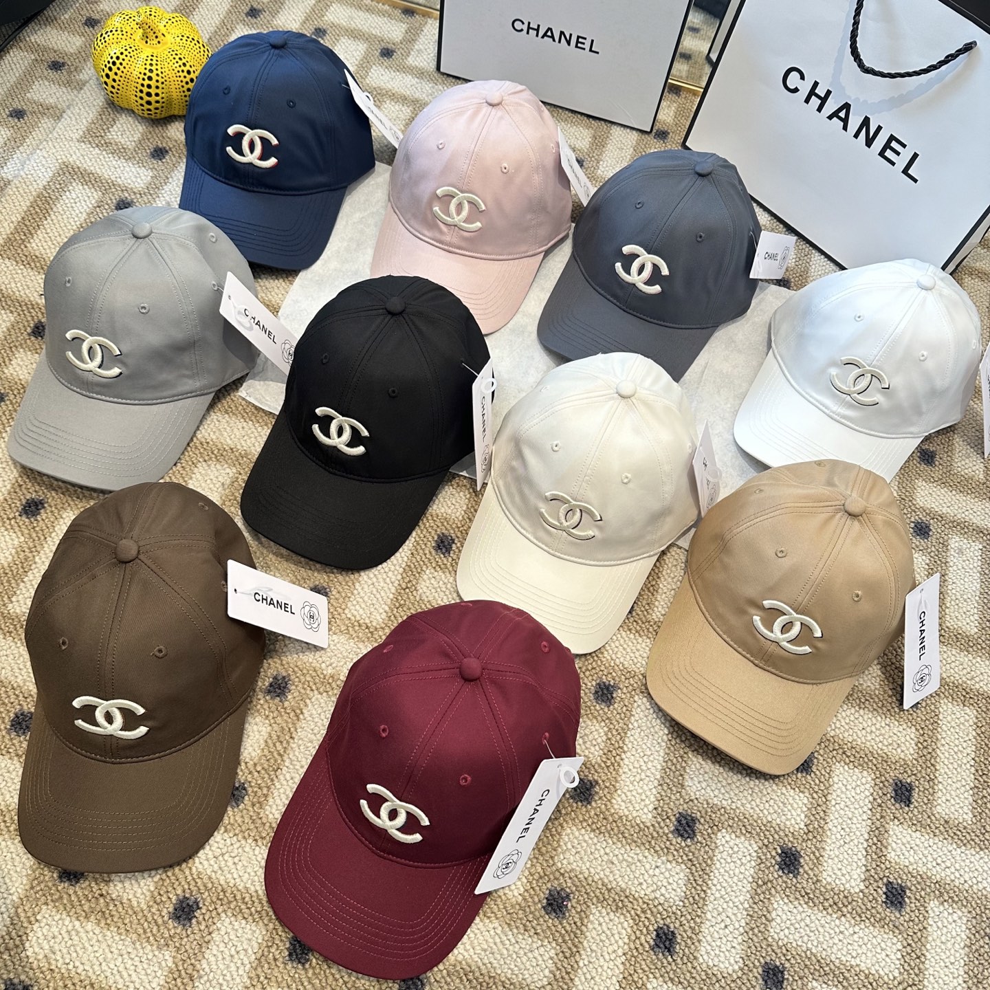 Chanel CHANEL香奈儿 新款简约刺绣logo棒球帽，新款 ， 款超好搭配，赶紧入手