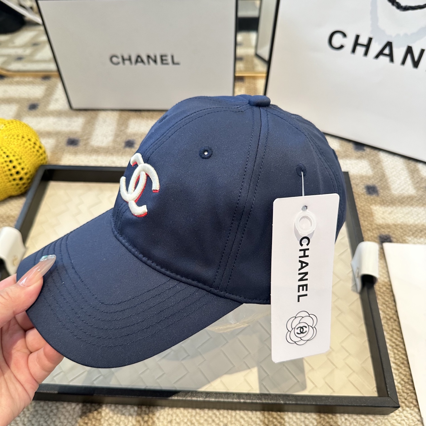 CHANEL香奈儿 新款简约刺绣logo棒球帽，新款出货，大牌款超好搭配，赶紧入手！